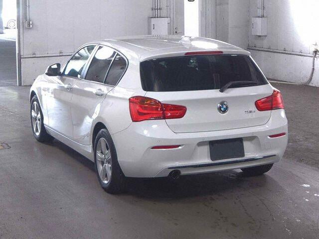 BMW 1 Series 5d 118D SPORT