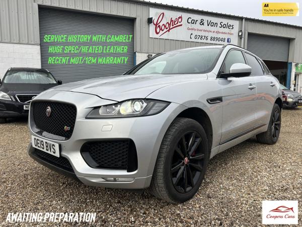 Jaguar F-PACE 3.0 D300 V6 S SUV 5dr Diesel Auto AWD Euro 6 (s/s) (300 ps)