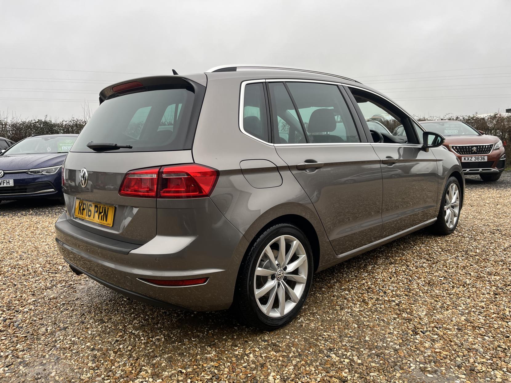 Volkswagen Golf SV 1.4 TSI BlueMotion Tech ACT GT MPV 5dr Petrol Manual Euro 6 (s/s) (150 ps)