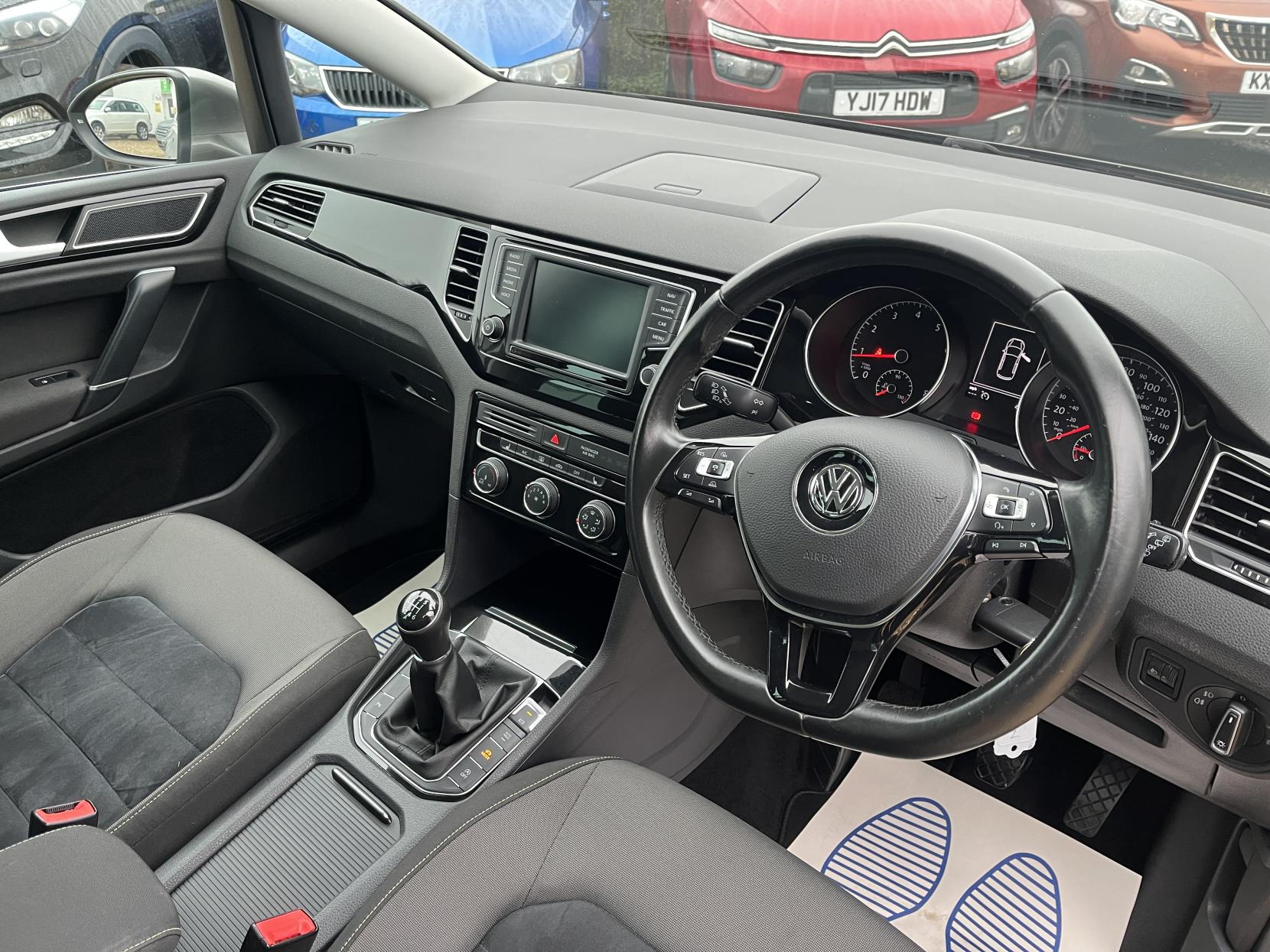 Volkswagen Golf SV 1.4 TSI BlueMotion Tech ACT GT MPV 5dr Petrol Manual Euro 6 (s/s) (150 ps)