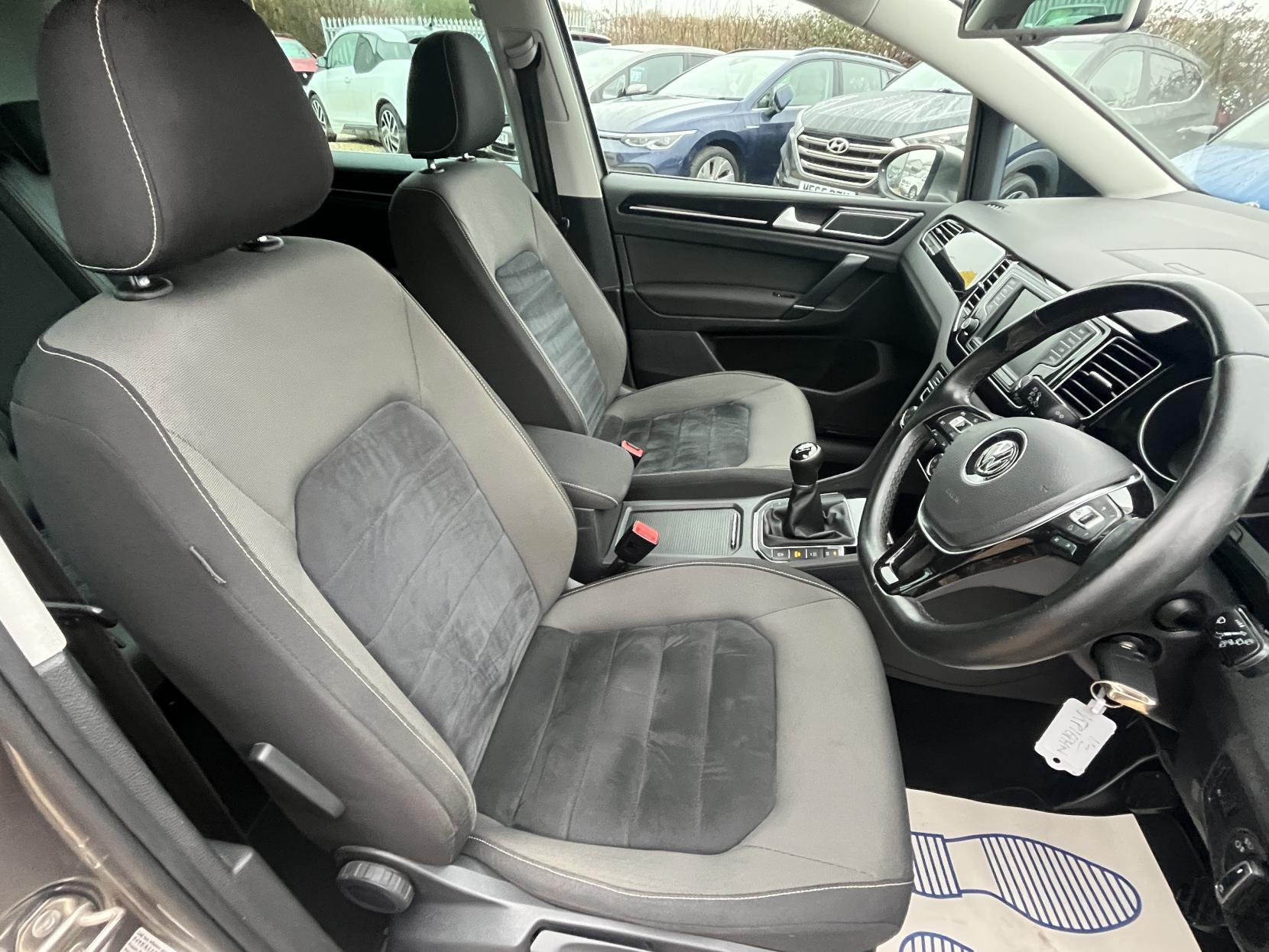 Volkswagen Golf SV 1.4 TSI BlueMotion Tech ACT GT MPV 5dr Petrol Manual Euro 6 (s/s) (150 ps)