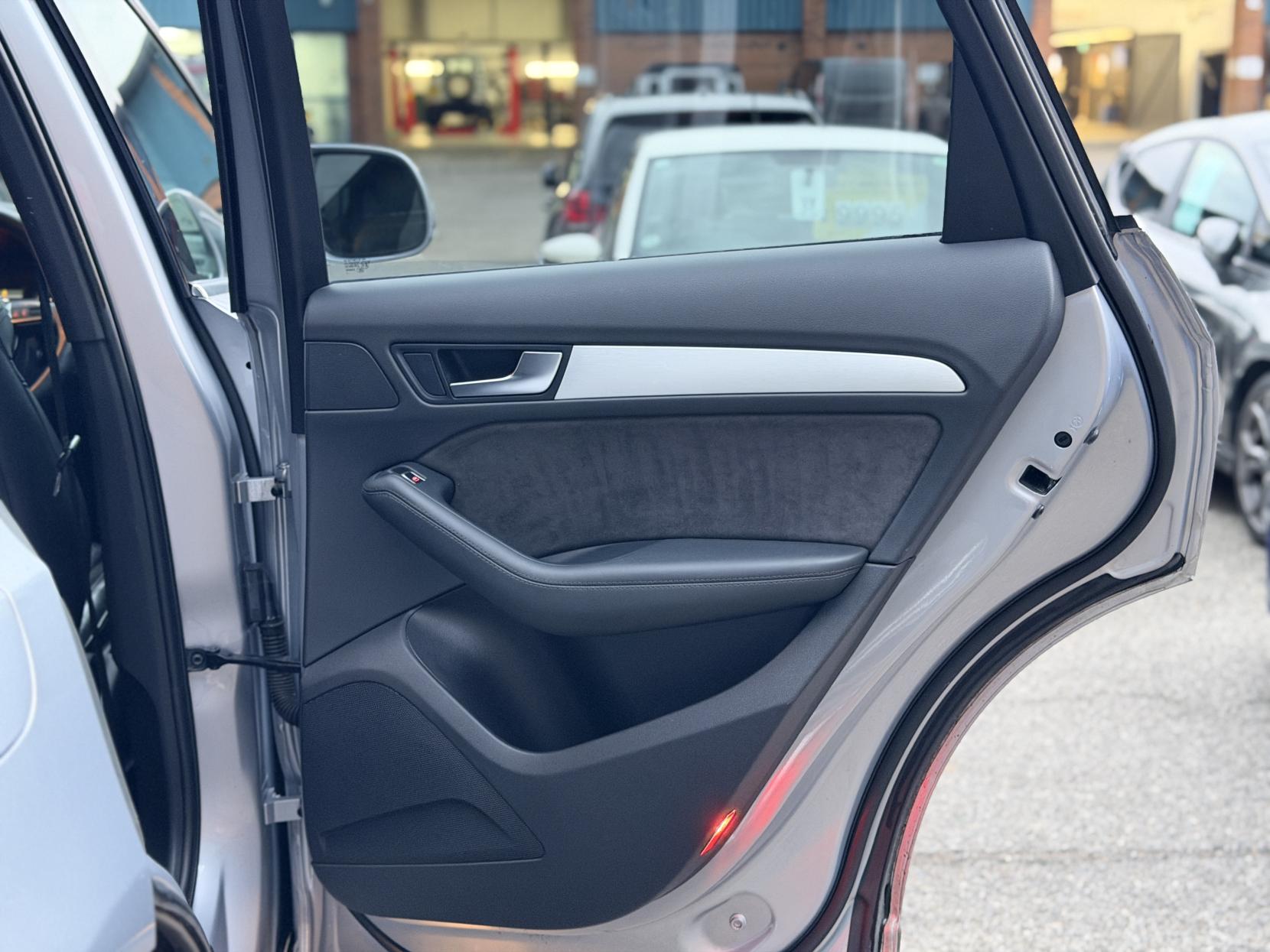 Audi Q5 2.0 TDI S line Plus SUV 5dr Diesel S Tronic quattro Euro 6 (s/s) (190 ps)