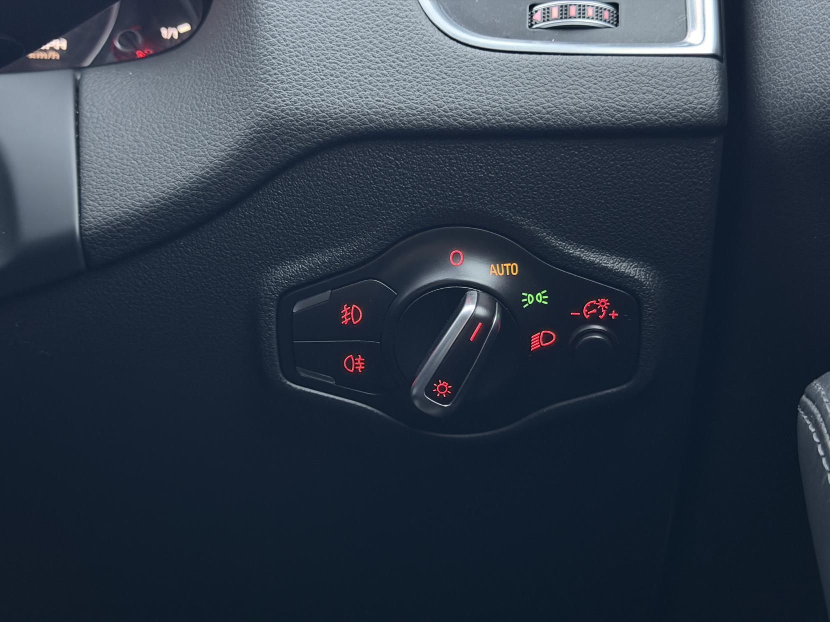 Audi Q5 2.0 TDI S line Plus SUV 5dr Diesel S Tronic quattro Euro 6 (s/s) (190 ps)