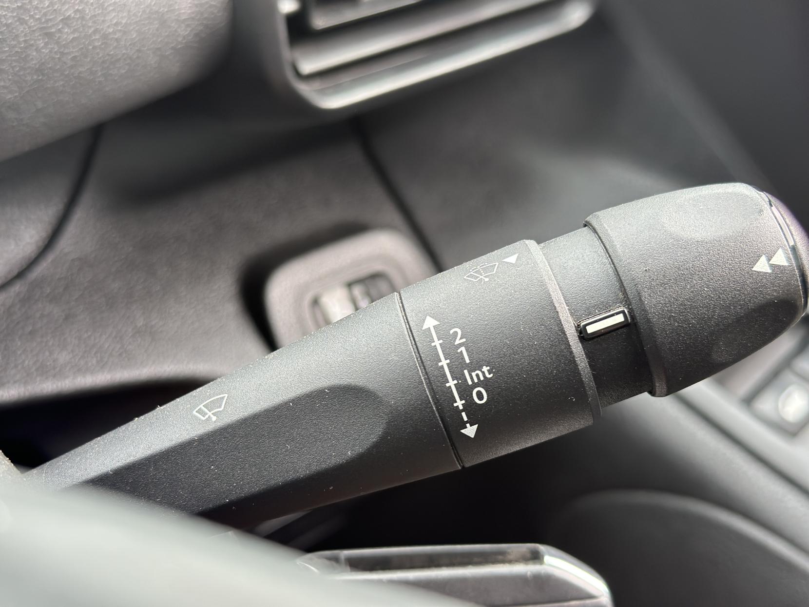 Peugeot Partner 1.5 BlueHDi 650 Professional Standard Panel Van 5dr Diesel Manual SWB Euro 6 (s/s) (75 bhp)