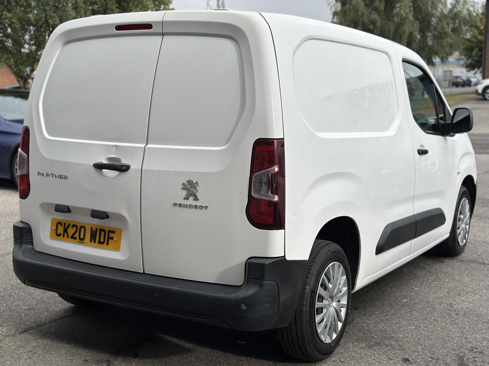 Peugeot Partner 1.5 BlueHDi 650 Professional Standard Panel Van 5dr Diesel Manual SWB Euro 6 (s/s) (75 bhp)