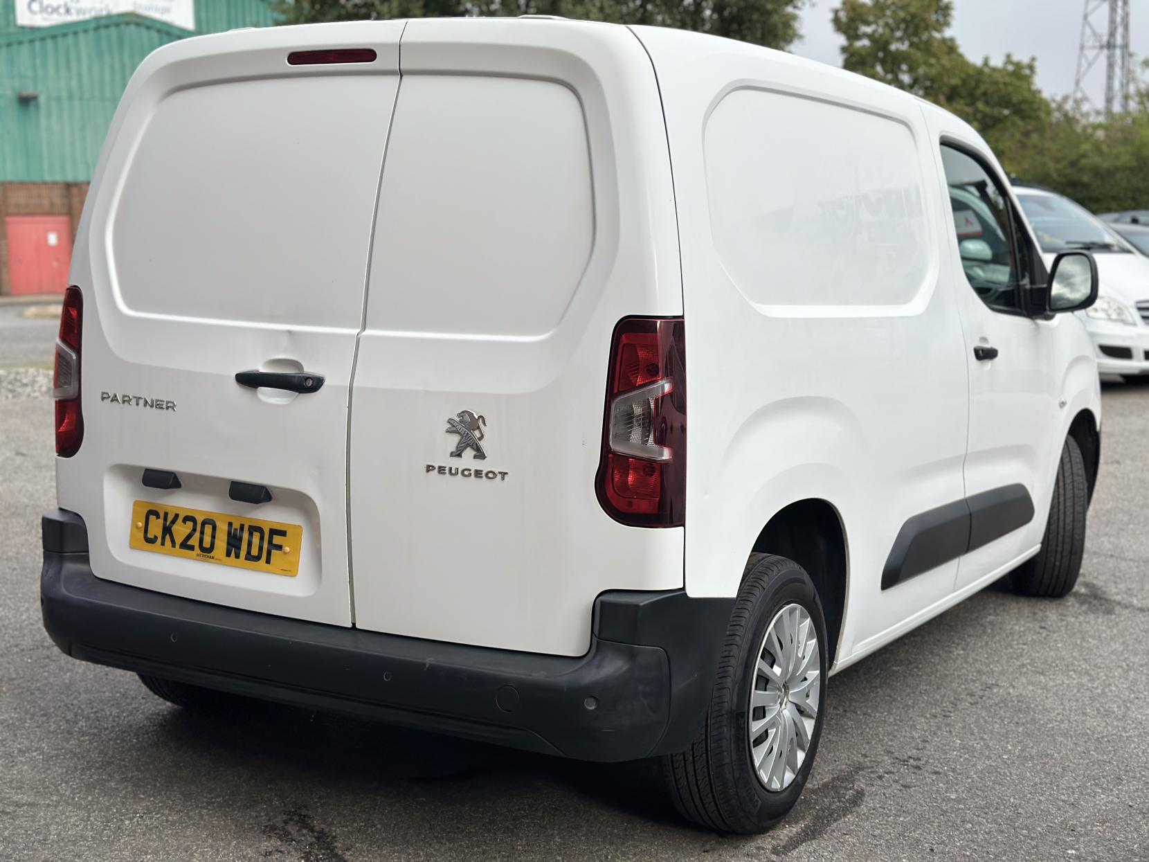 Peugeot Partner 1.5 BlueHDi 650 Professional Standard Panel Van 5dr Diesel Manual SWB Euro 6 (s/s) (75 bhp)