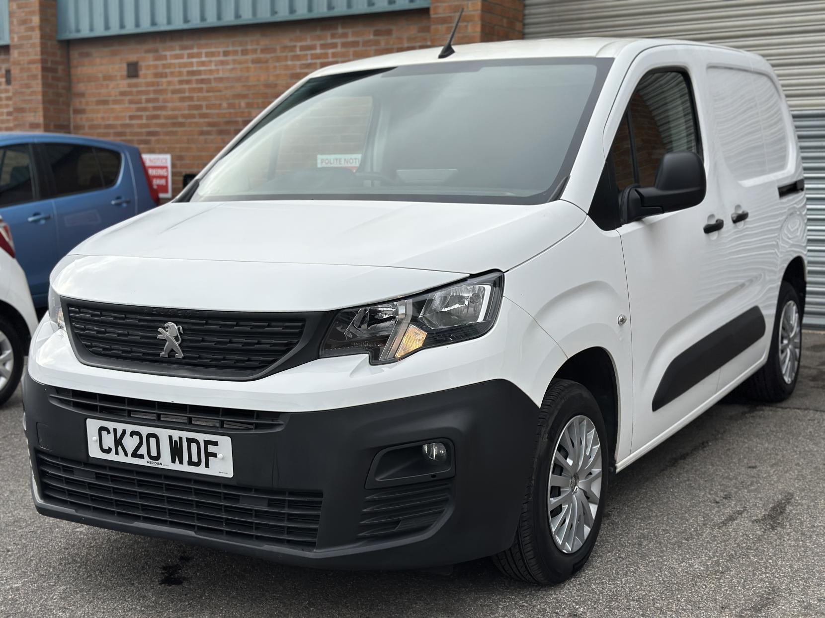 Peugeot Partner 1.5 BlueHDi 650 Professional Standard Panel Van 5dr Diesel Manual SWB Euro 6 (s/s) (75 bhp)