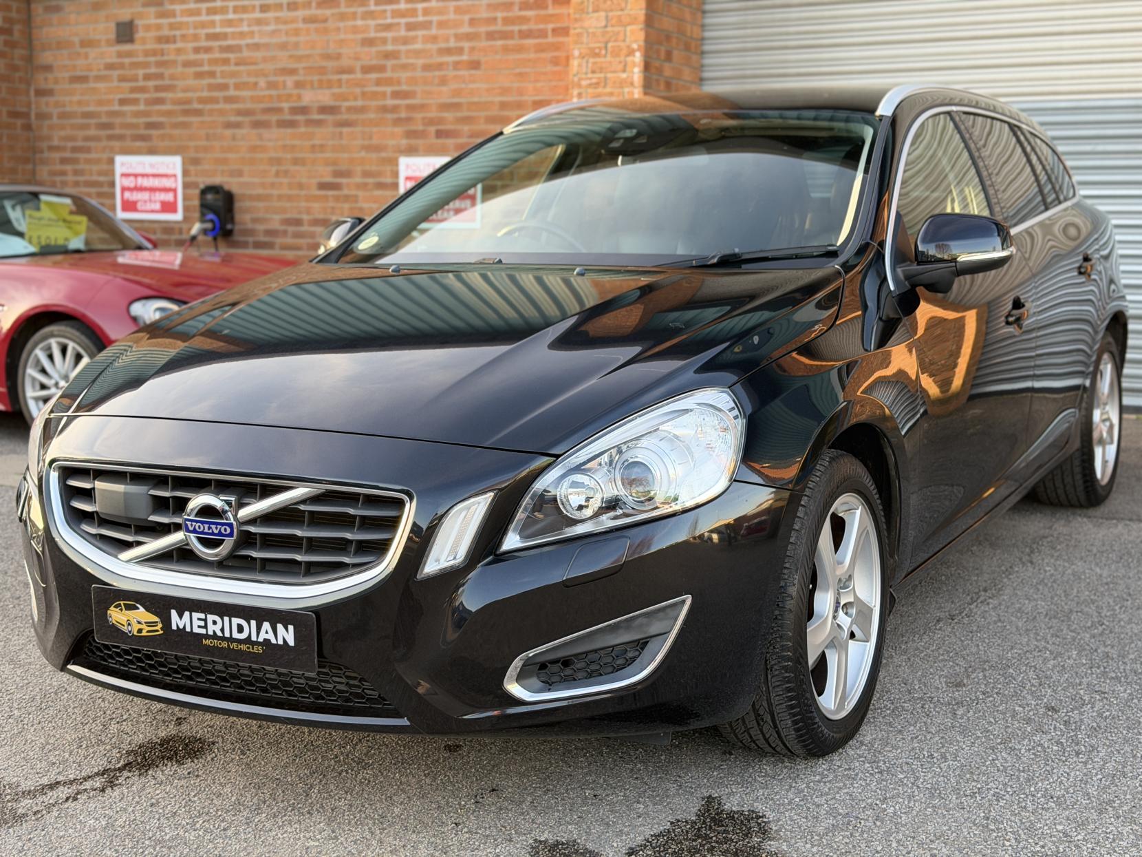 Volvo V60 1.6 T4 SE Lux Nav Estate 5dr Petrol Powershift Euro 5 (180 ps)