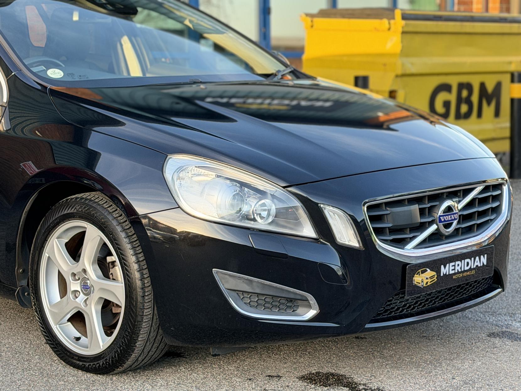 Volvo V60 1.6 T4 SE Lux Nav Estate 5dr Petrol Powershift Euro 5 (180 ps)