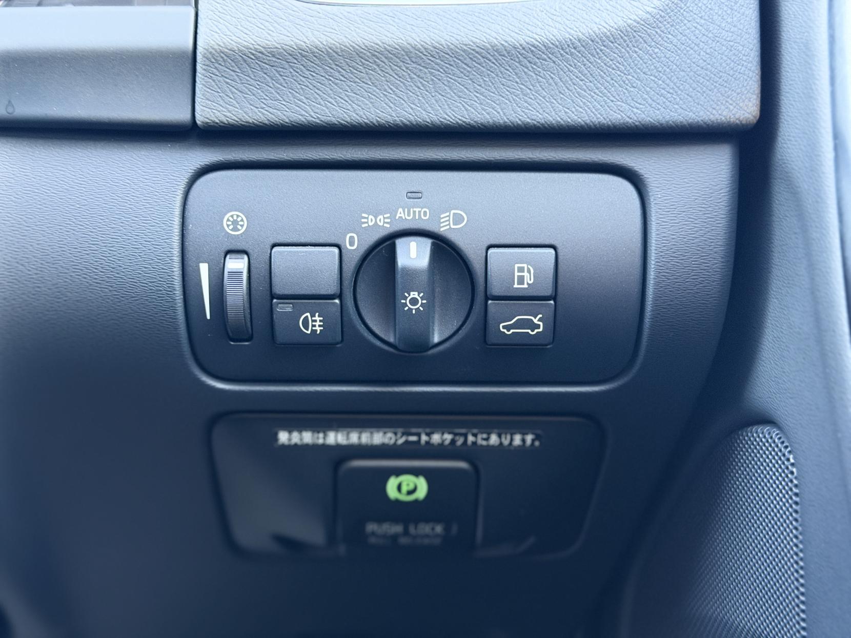 Volvo V60 1.6 T4 SE Lux Nav Estate 5dr Petrol Powershift Euro 5 (180 ps)