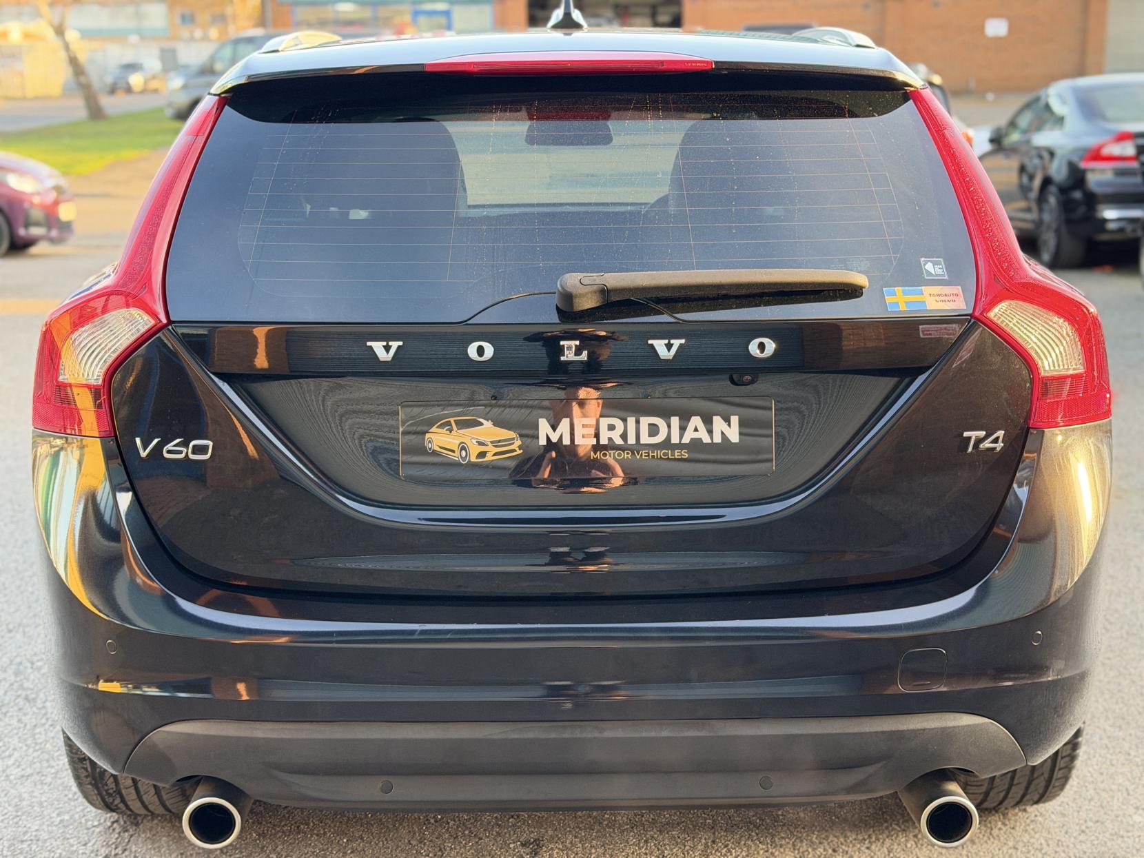 Volvo V60 1.6 T4 SE Lux Nav Estate 5dr Petrol Powershift Euro 5 (180 ps)