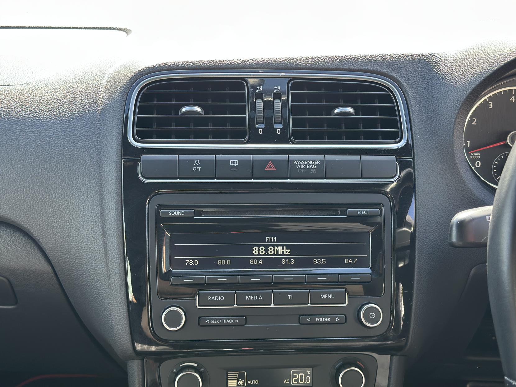 Volkswagen Polo 1.4 TSI GTI Hatchback 5dr Petrol DSG Euro 5 (180 ps)