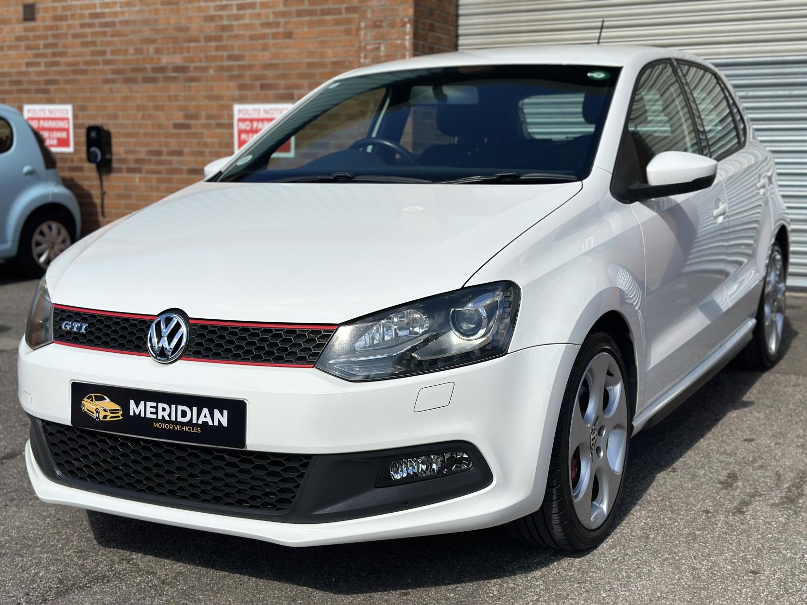 Volkswagen Polo 1.4 TSI GTI Hatchback 5dr Petrol DSG Euro 5 (180 ps)