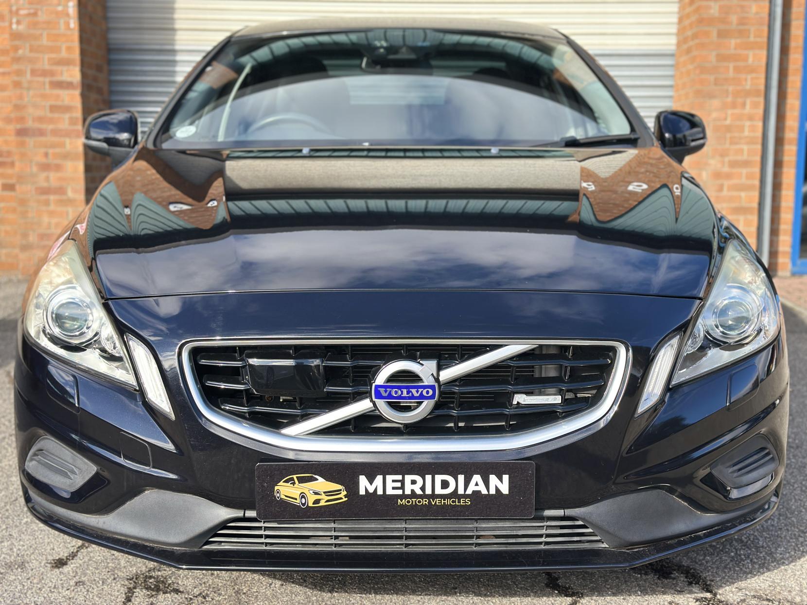 Volvo S60 1.6 T4 R-Design Nav Saloon 4dr Petrol Powershift Euro 5 (180 ps)