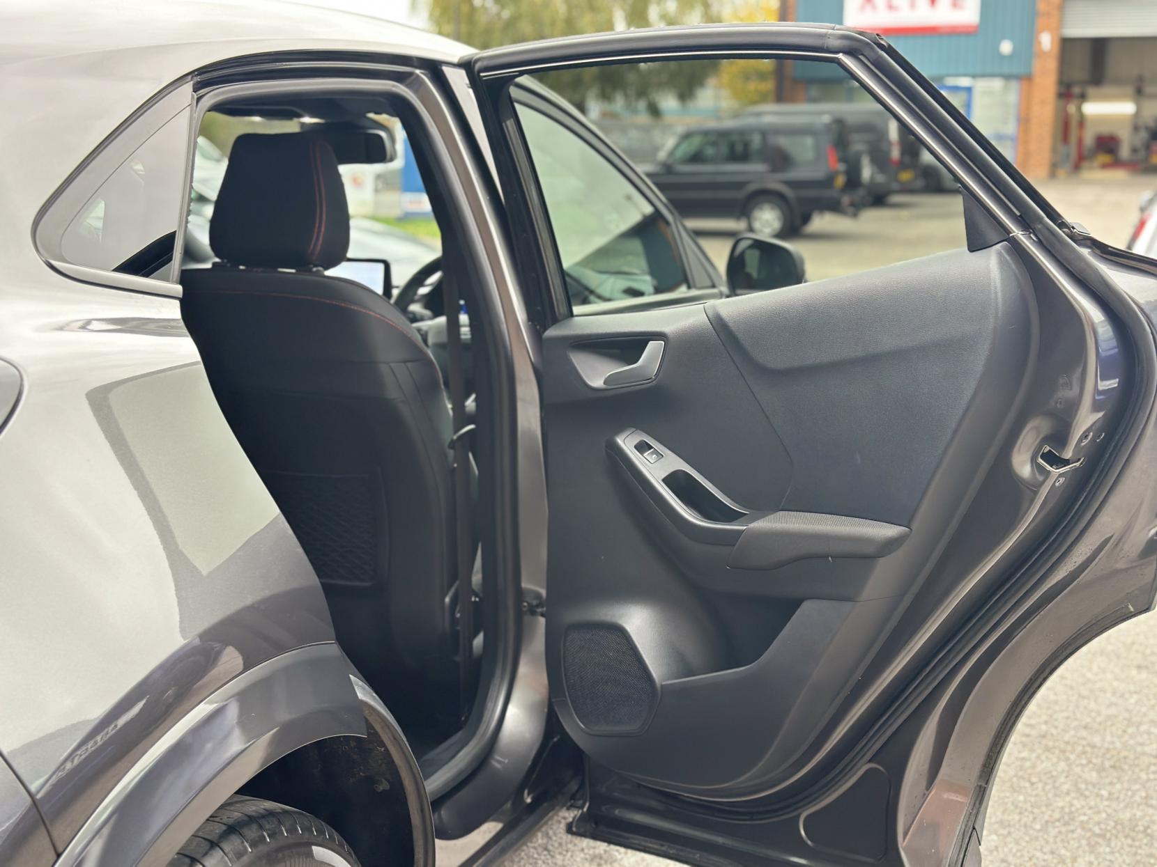 Ford Puma 1.0T EcoBoost ST-Line SUV 5dr Petrol Manual Euro 6 (s/s) (125 ps)