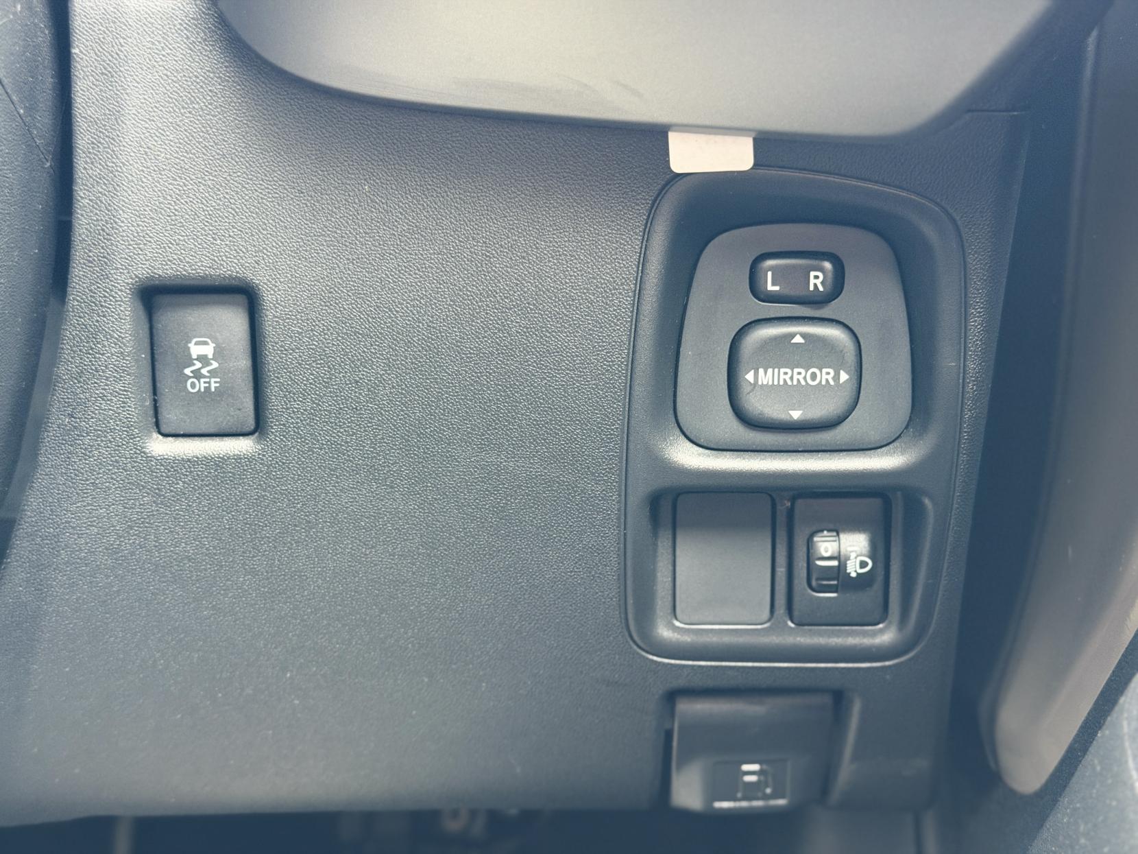 Citroen C1 1.0 VTi Flair Hatchback 5dr Petrol ETG5 Euro 5 (Euro 5) (68 ps)