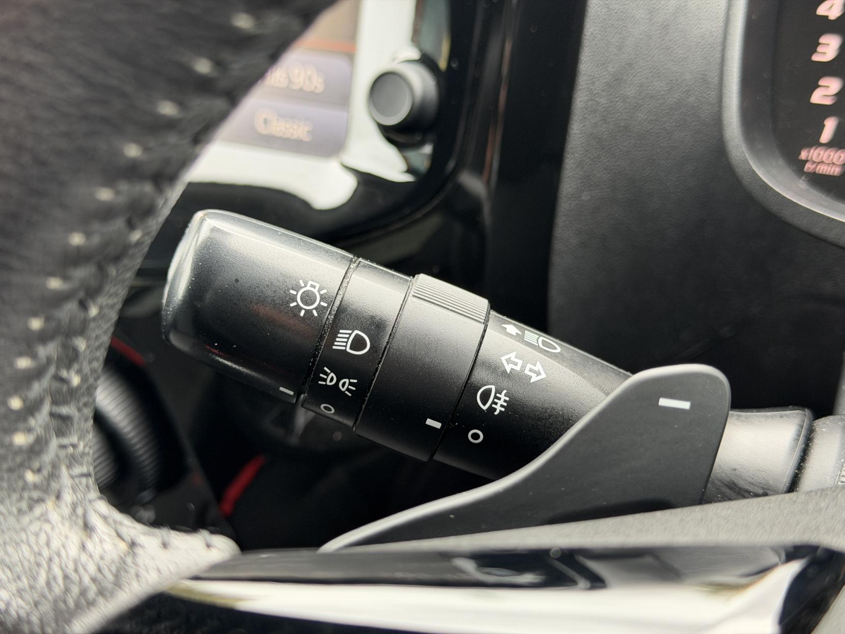 Citroen C1 1.0 VTi Flair Hatchback 5dr Petrol ETG5 Euro 5 (Euro 5) (68 ps)