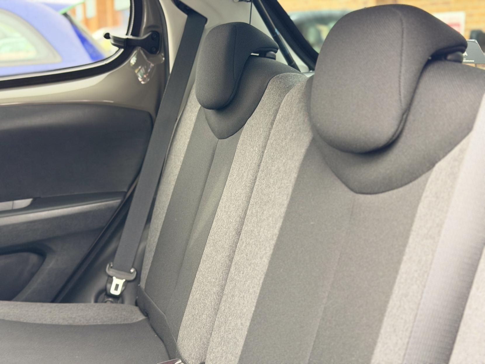 Citroen C1 1.0 VTi Flair Hatchback 5dr Petrol ETG5 Euro 5 (Euro 5) (68 ps)