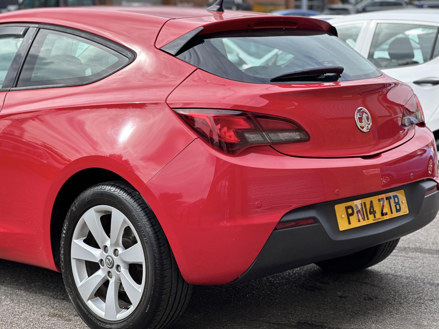 Vauxhall Astra GTC 1.4T 16V Sport Coupe 3dr Petrol Manual Euro 5 (s/s) (120 ps)