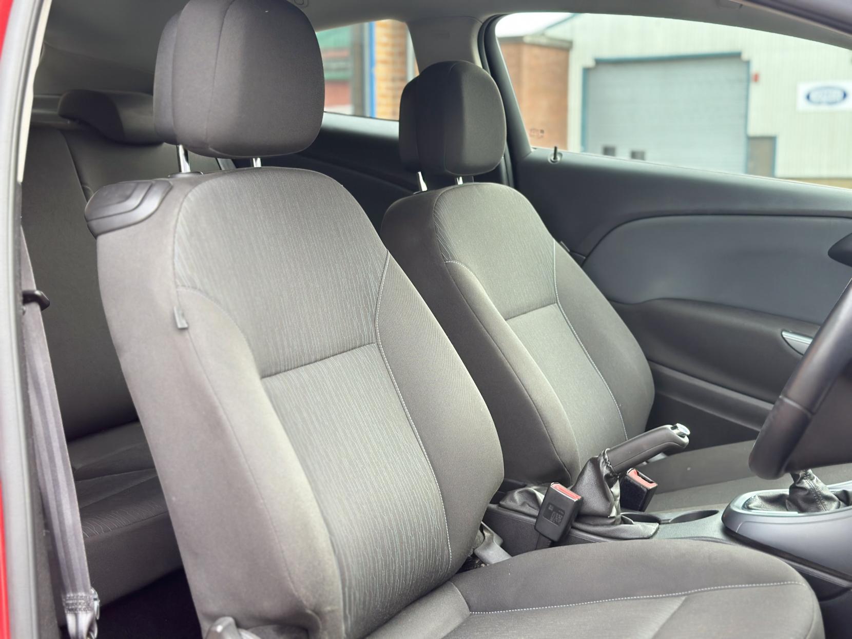 Vauxhall Astra GTC 1.4T 16V Sport Coupe 3dr Petrol Manual Euro 5 (s/s) (120 ps)