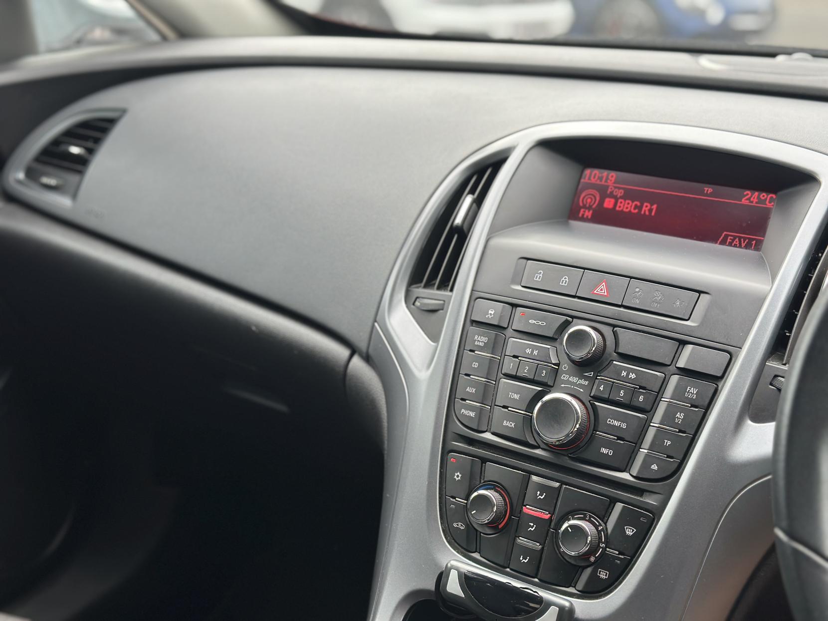 Vauxhall Astra GTC 1.4T 16V Sport Coupe 3dr Petrol Manual Euro 5 (s/s) (120 ps)