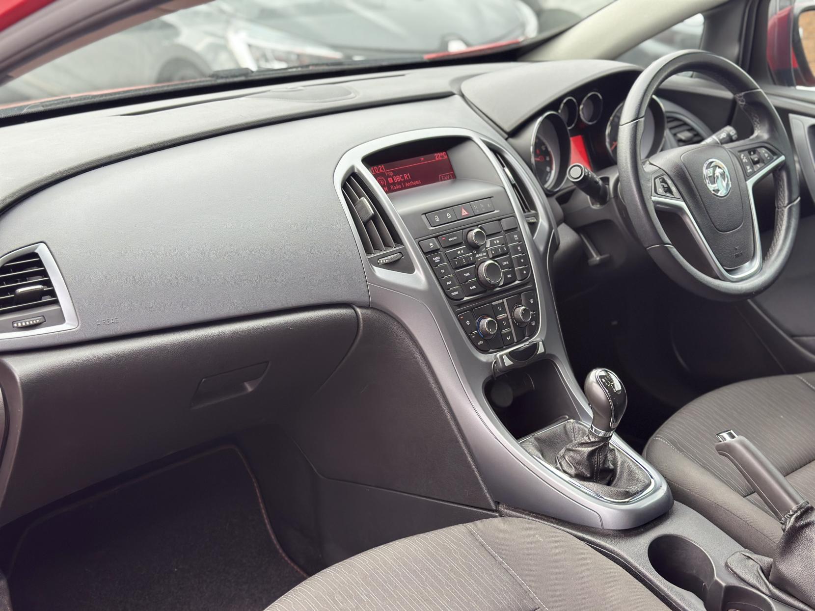 Vauxhall Astra GTC 1.4T 16V Sport Coupe 3dr Petrol Manual Euro 5 (s/s) (120 ps)