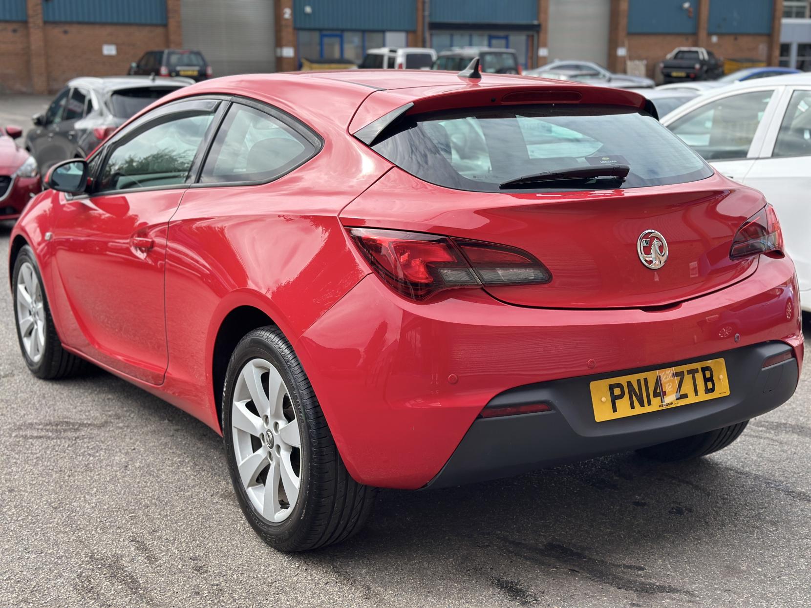 Vauxhall Astra GTC 1.4T 16V Sport Coupe 3dr Petrol Manual Euro 5 (s/s) (120 ps)