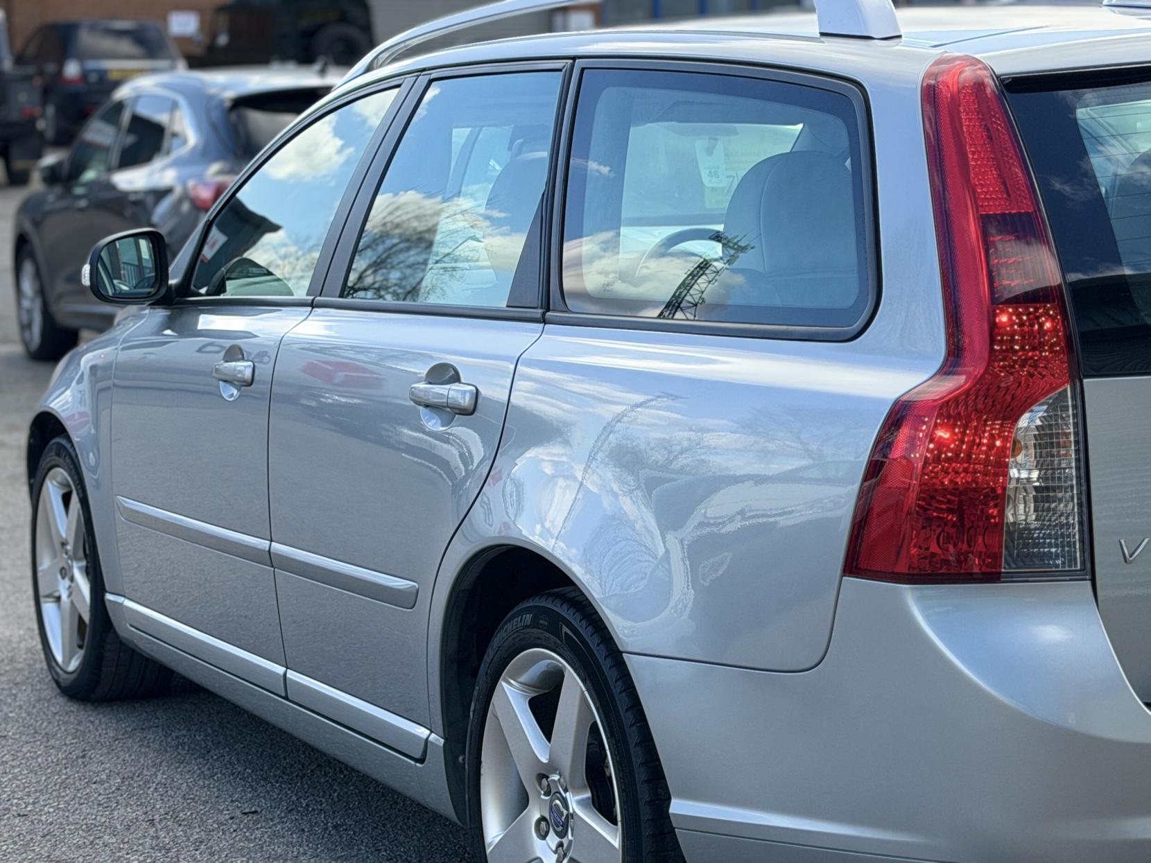 Volvo V50 2.0 CLASSIC V50 (facelift 2007)