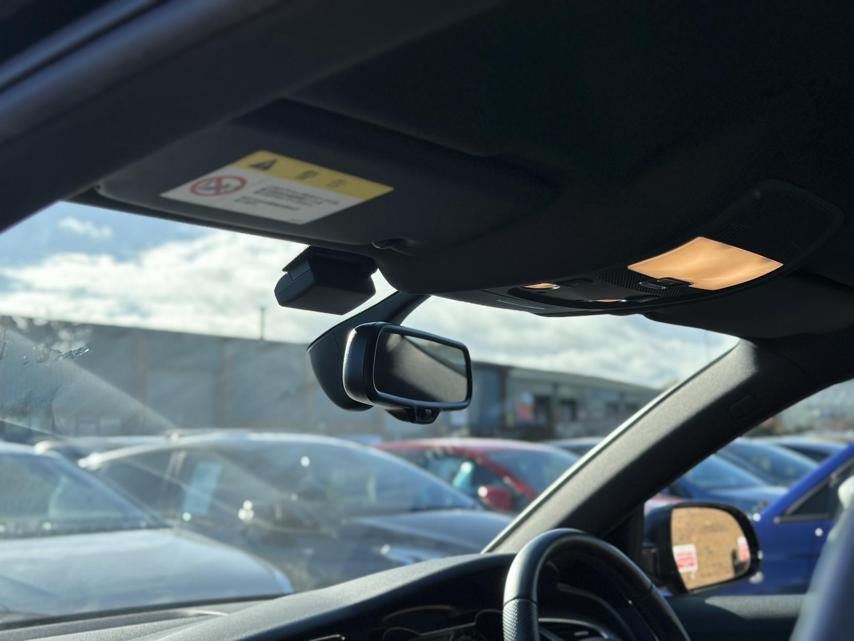 Audi A4 Avant 2.0 TFSI S line Estate 5dr Petrol S Tronic quattro Euro 5 (s/s) (211 ps)