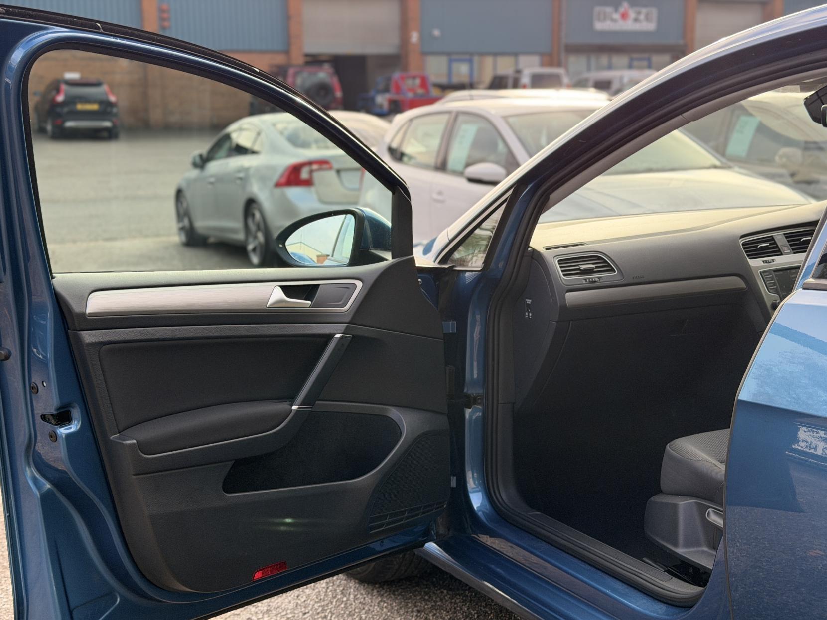 Volkswagen Golf 1.0 TSI Match Edition BlueMotion Hatchback 5dr Petrol DSG Euro 6 (s/s) (115 bhp)