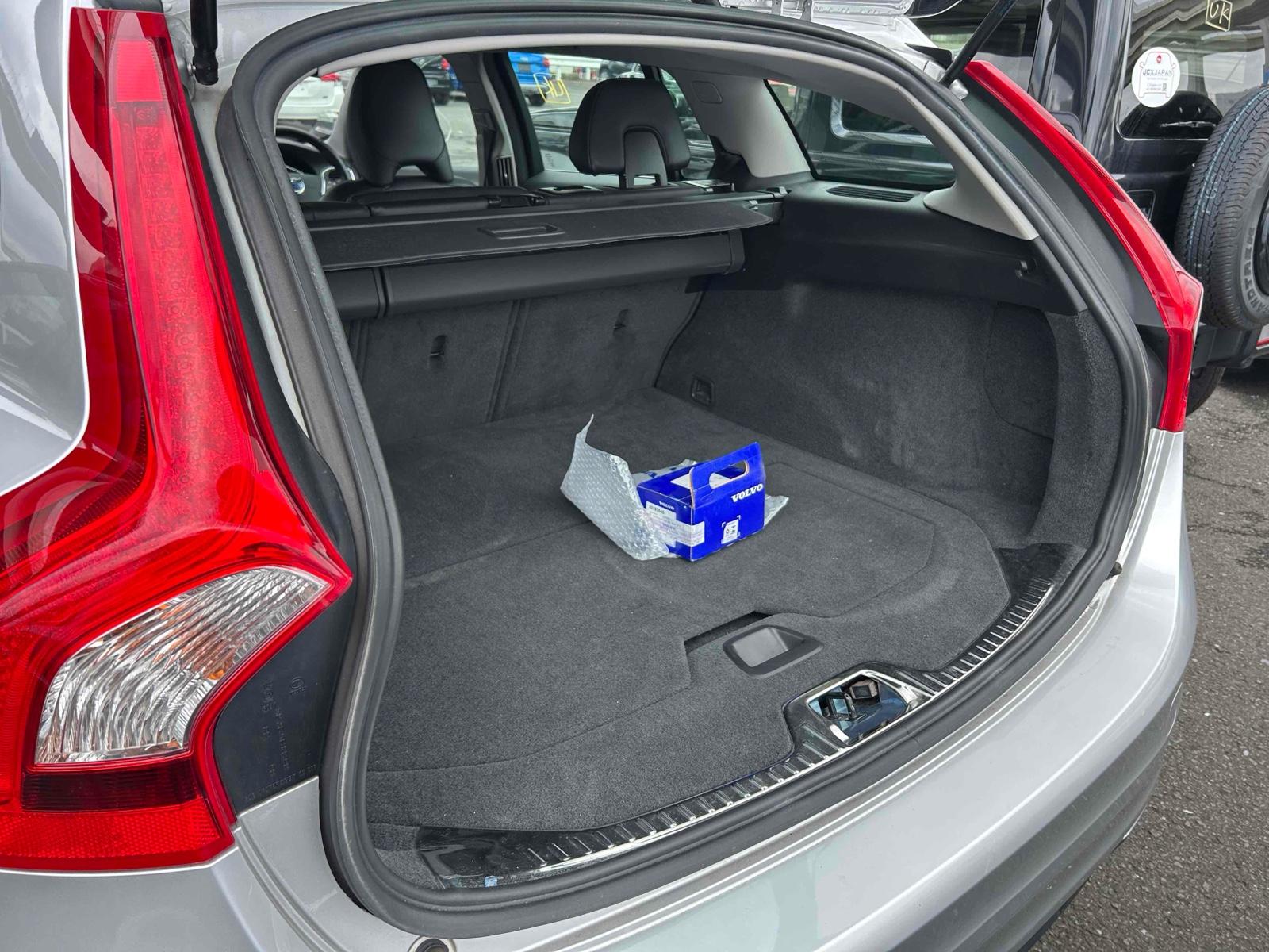 Volvo V60 2.0 T5 SE Lux Nav Geartronic (245PS) Estate (2013 - 2018)