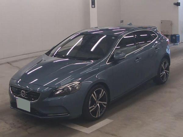 Volvo V40 1.6 V40 (2012)