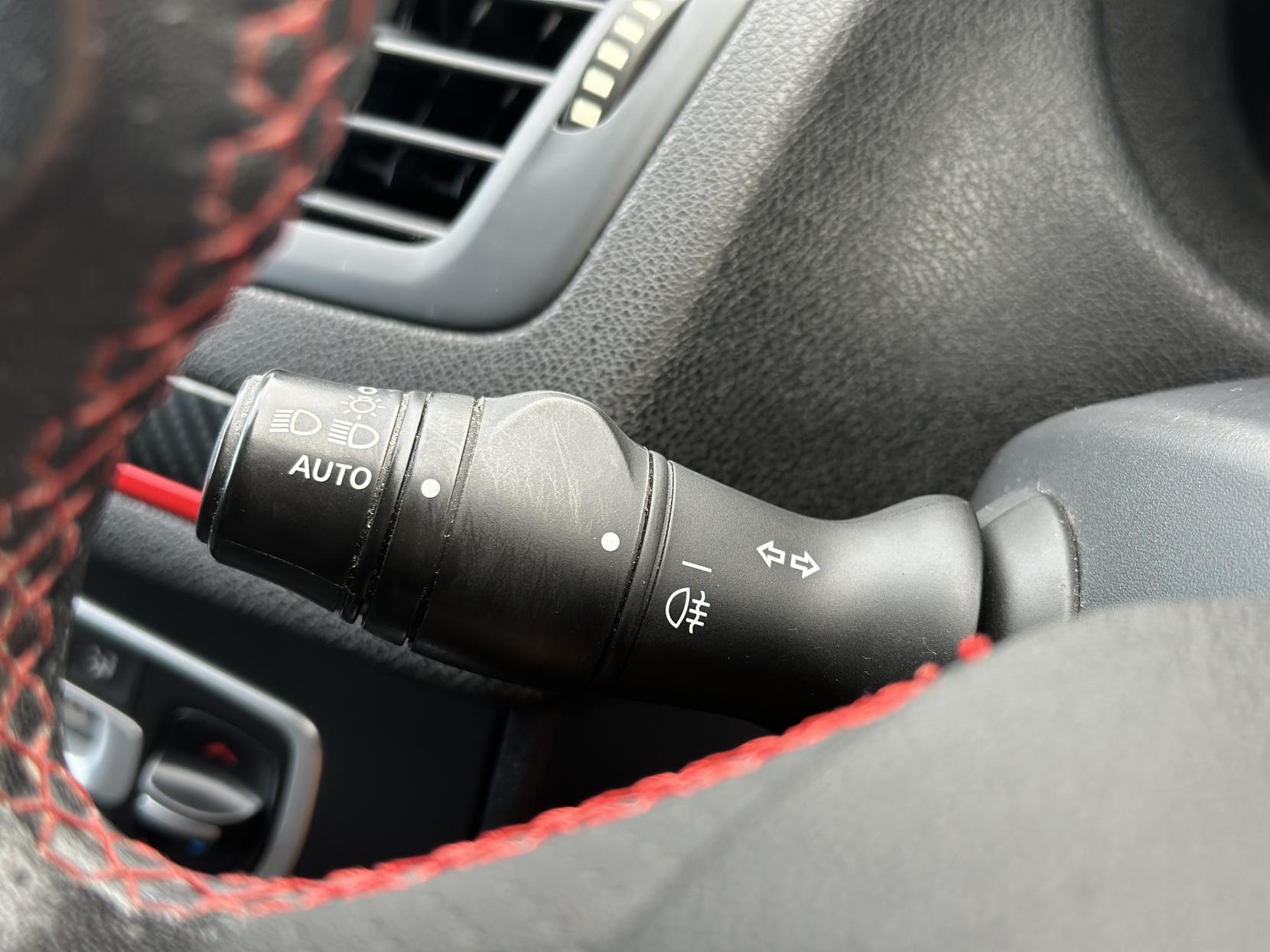 Renault Megane 1.6 dCi GT Line Nav Hatchback 5dr Diesel Manual Euro 6 (s/s) (130 ps)