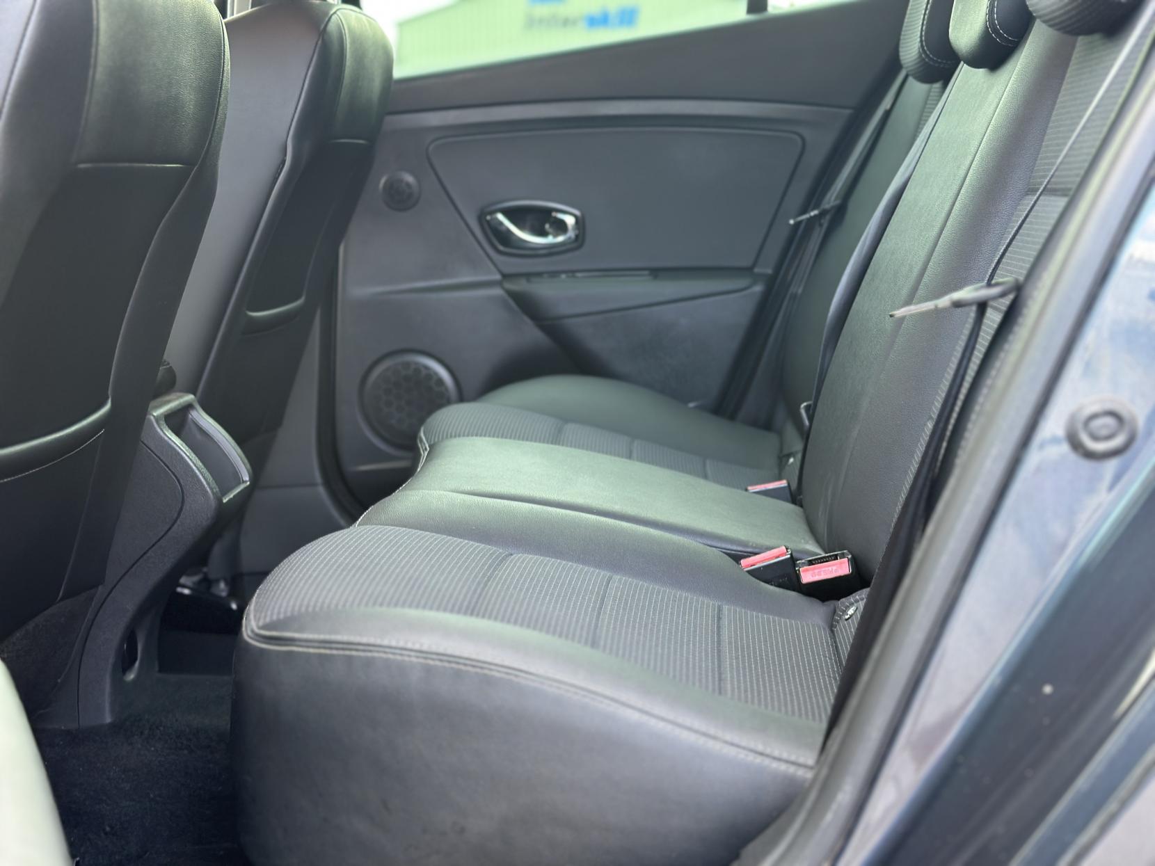 Renault Megane 1.6 dCi GT Line Nav Hatchback 5dr Diesel Manual Euro 6 (s/s) (130 ps)