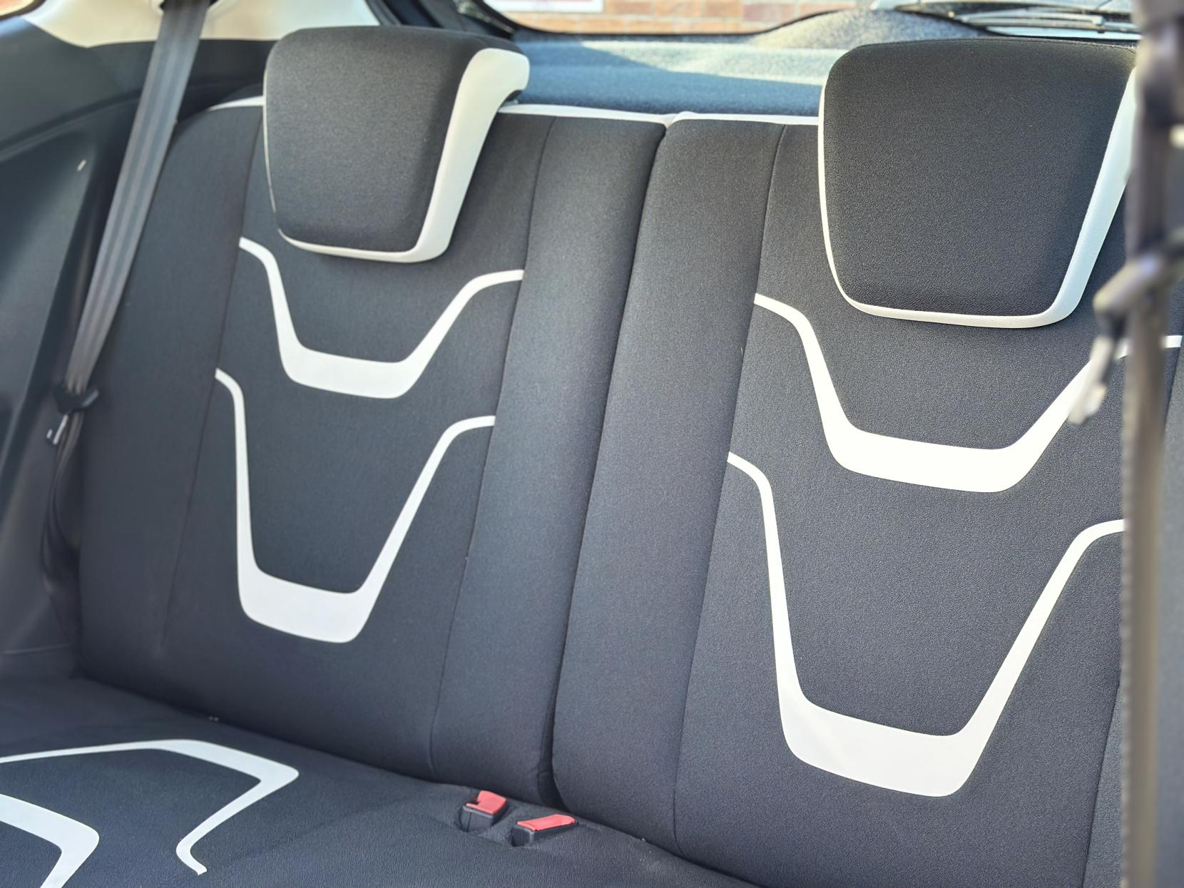 Ford Ka 1.2 Zetec Black Edition Hatchback 3dr Petrol Manual Euro 6 (s/s) (69 ps)