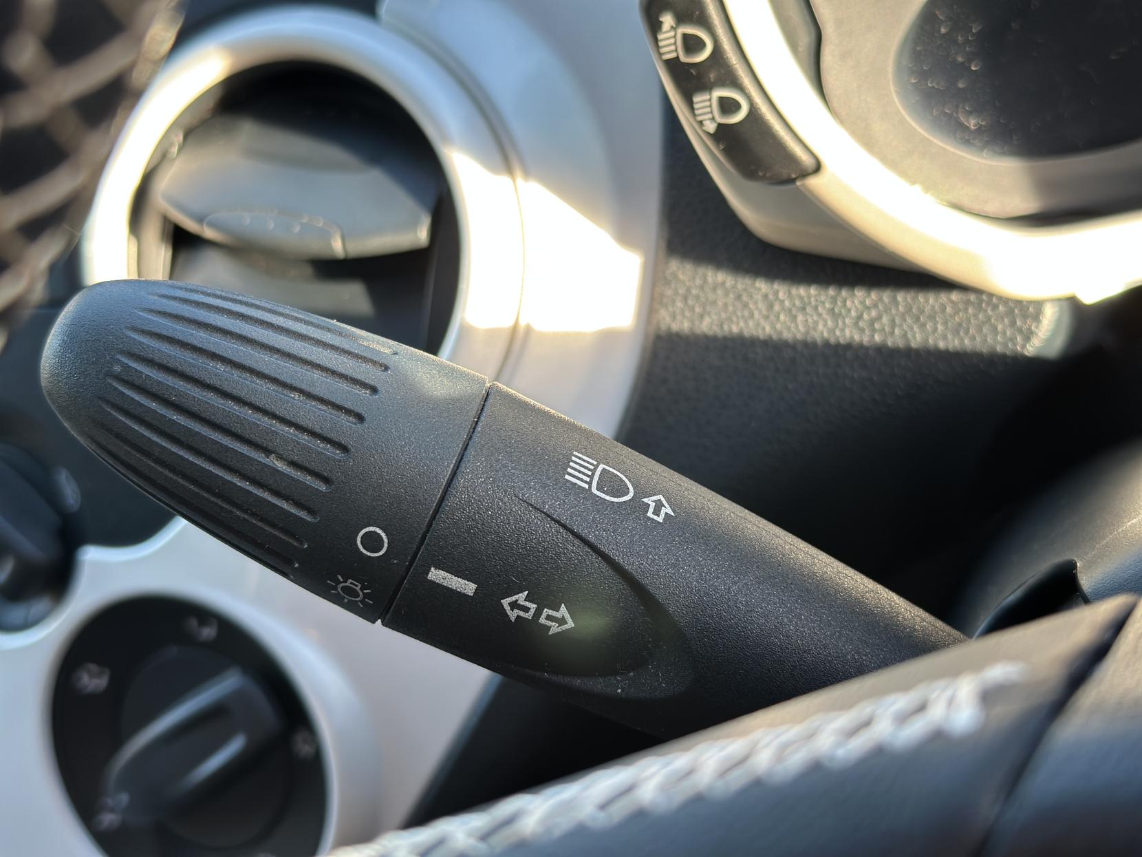 Ford Ka 1.2 Zetec Black Edition Hatchback 3dr Petrol Manual Euro 6 (s/s) (69 ps)