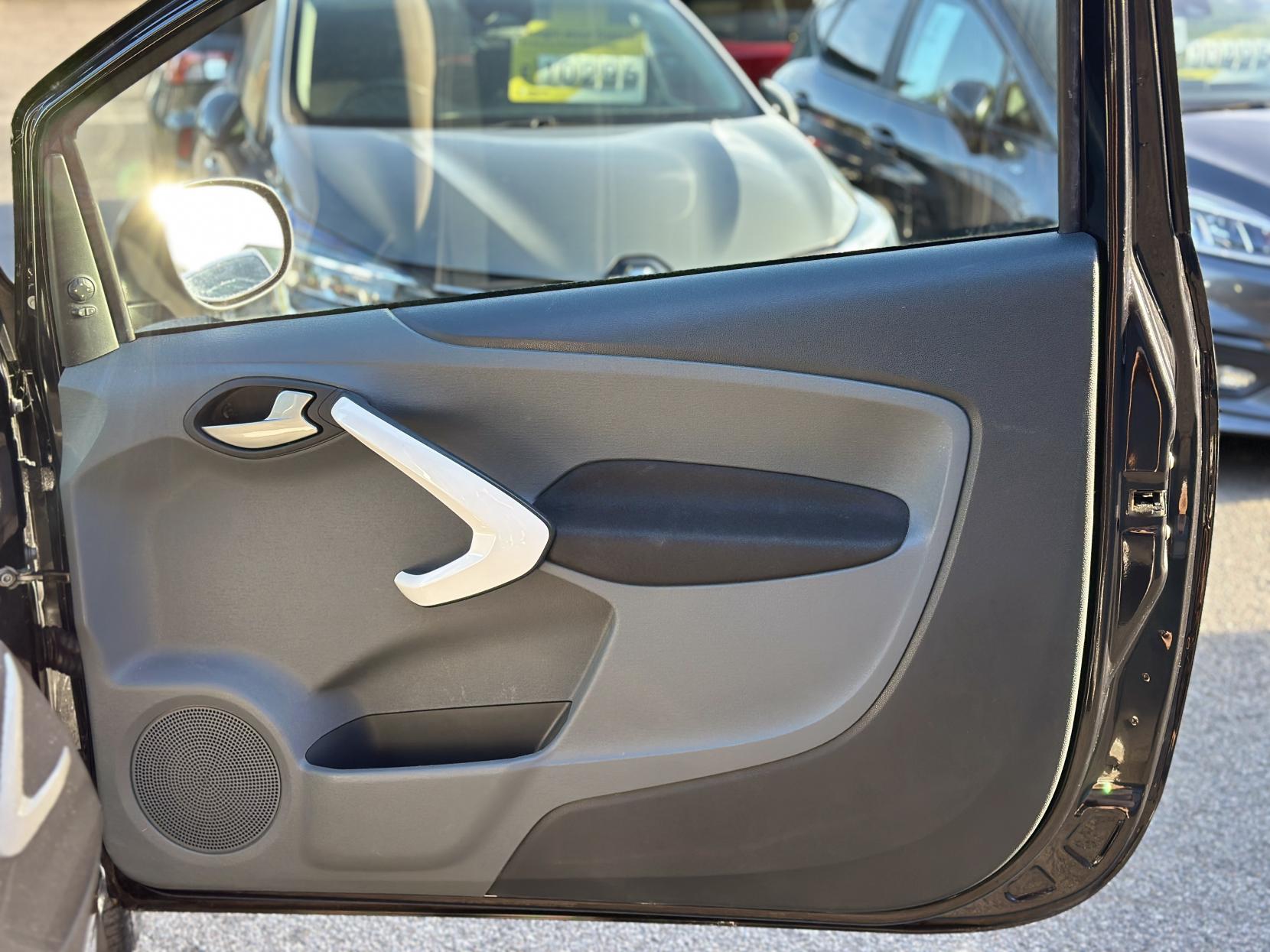 Ford Ka 1.2 Zetec Black Edition Hatchback 3dr Petrol Manual Euro 6 (s/s) (69 ps)