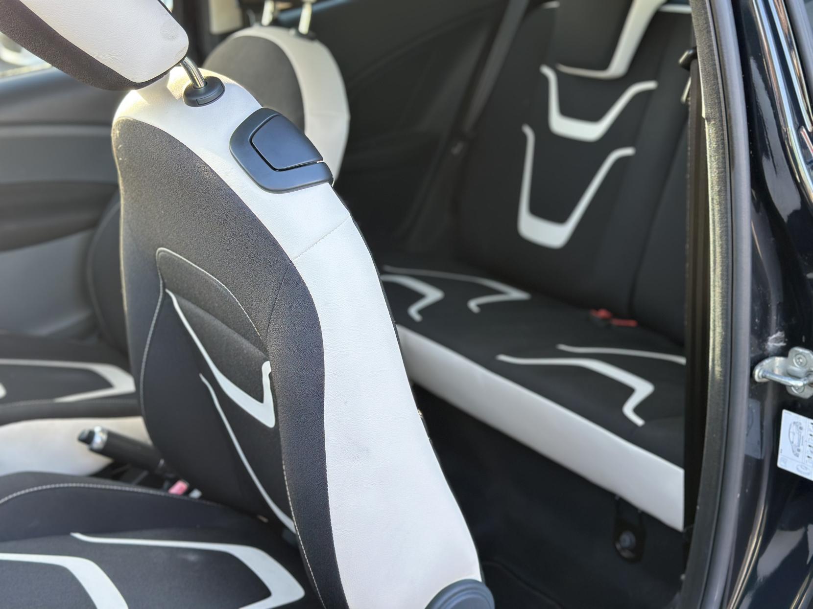 Ford Ka 1.2 Zetec Black Edition Hatchback 3dr Petrol Manual Euro 6 (s/s) (69 ps)