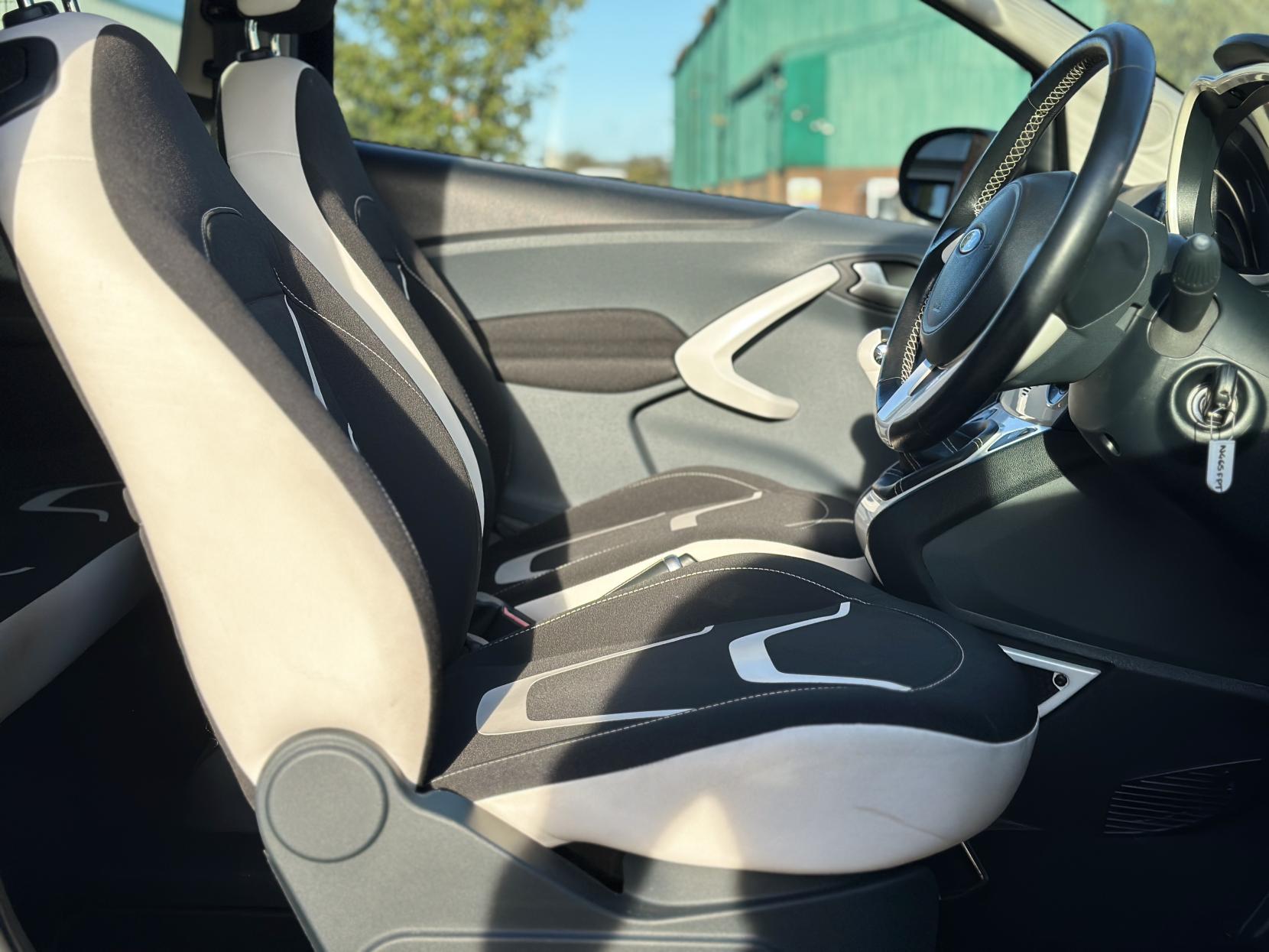 Ford Ka 1.2 Zetec Black Edition Hatchback 3dr Petrol Manual Euro 6 (s/s) (69 ps)