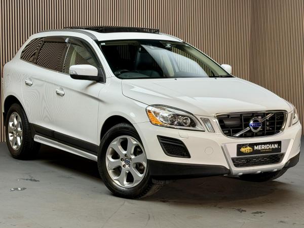 Volvo XC60 2.0 T5 SE Lux Premium SUV 5dr Petrol Powershift Euro 5 (240 ps)