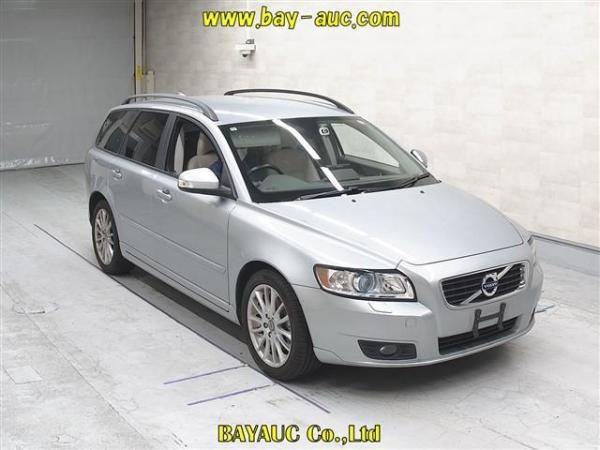Volvo V50 2.0 Active Plus Estate 5dr Petrol Powershift Euro 4 (145 ps)