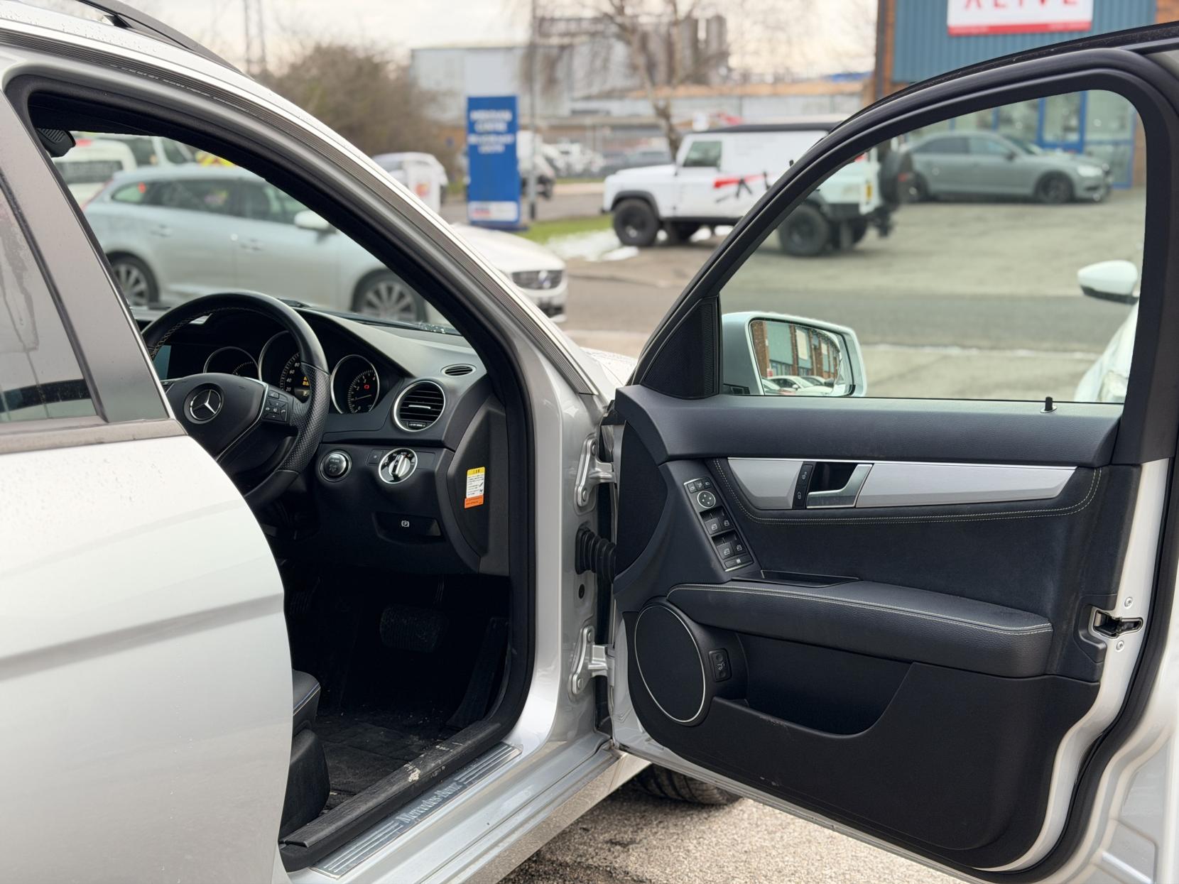 Mercedes-Benz C 180 1.8 C180 Estate Edition C