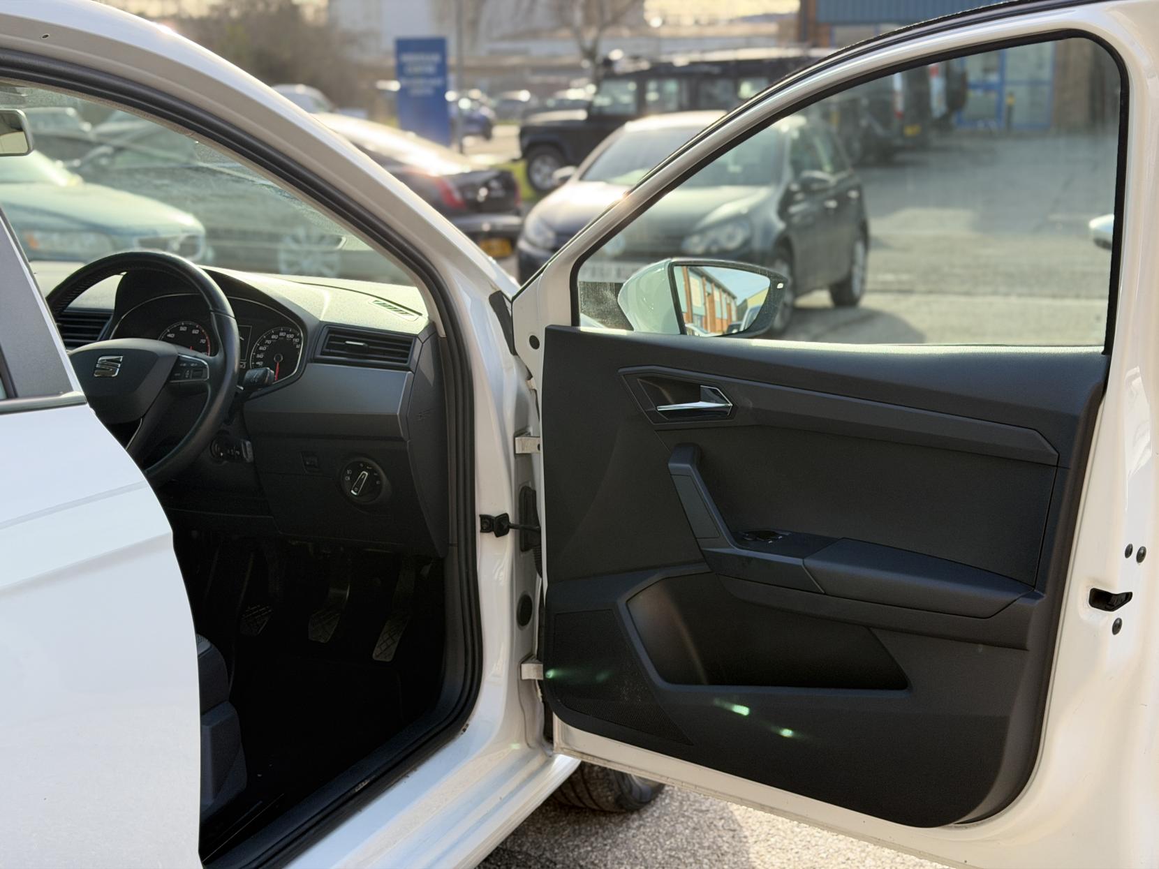 SEAT Ibiza 1.0 MPI SE Technology Hatchback 5dr Petrol Manual Euro 6 (s/s) GPF (80 ps)