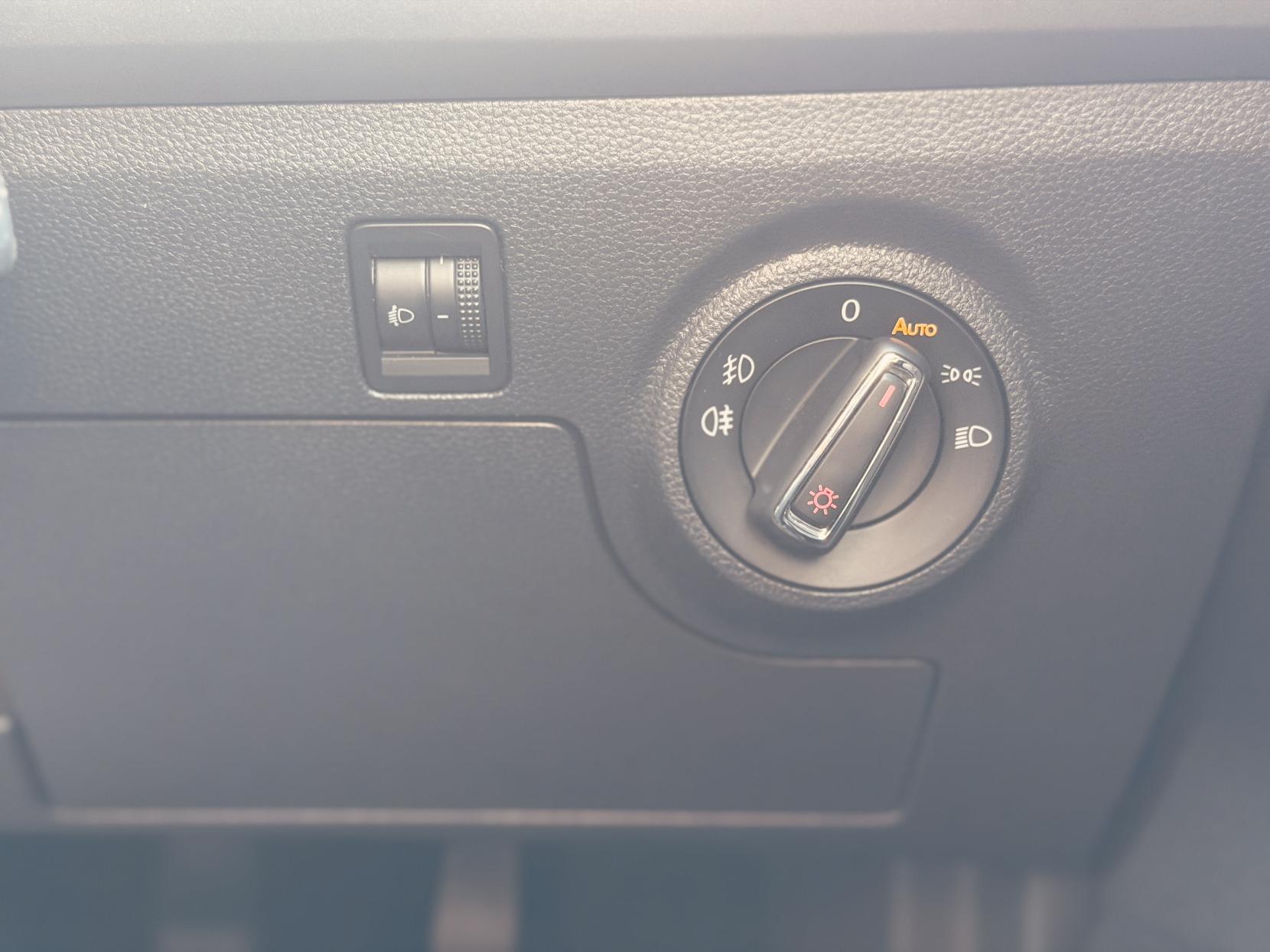 SEAT Ibiza 1.0 MPI SE Technology Hatchback 5dr Petrol Manual Euro 6 (s/s) GPF (80 ps)