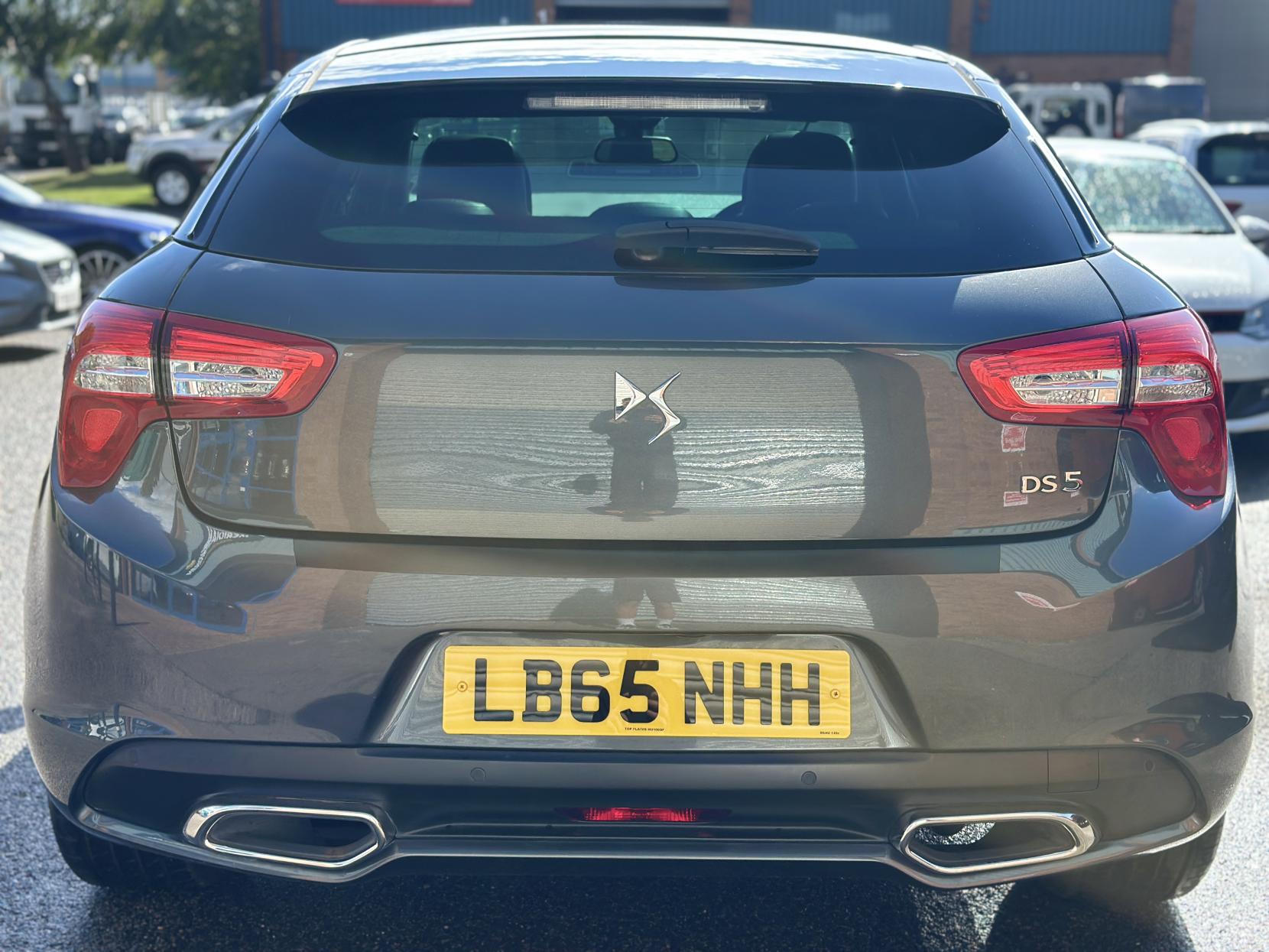 DS AUTOMOBILES DS 5 1.6 BlueHDi Elegance Hatchback 5dr Diesel Manual Euro 6 (s/s) (120 ps)