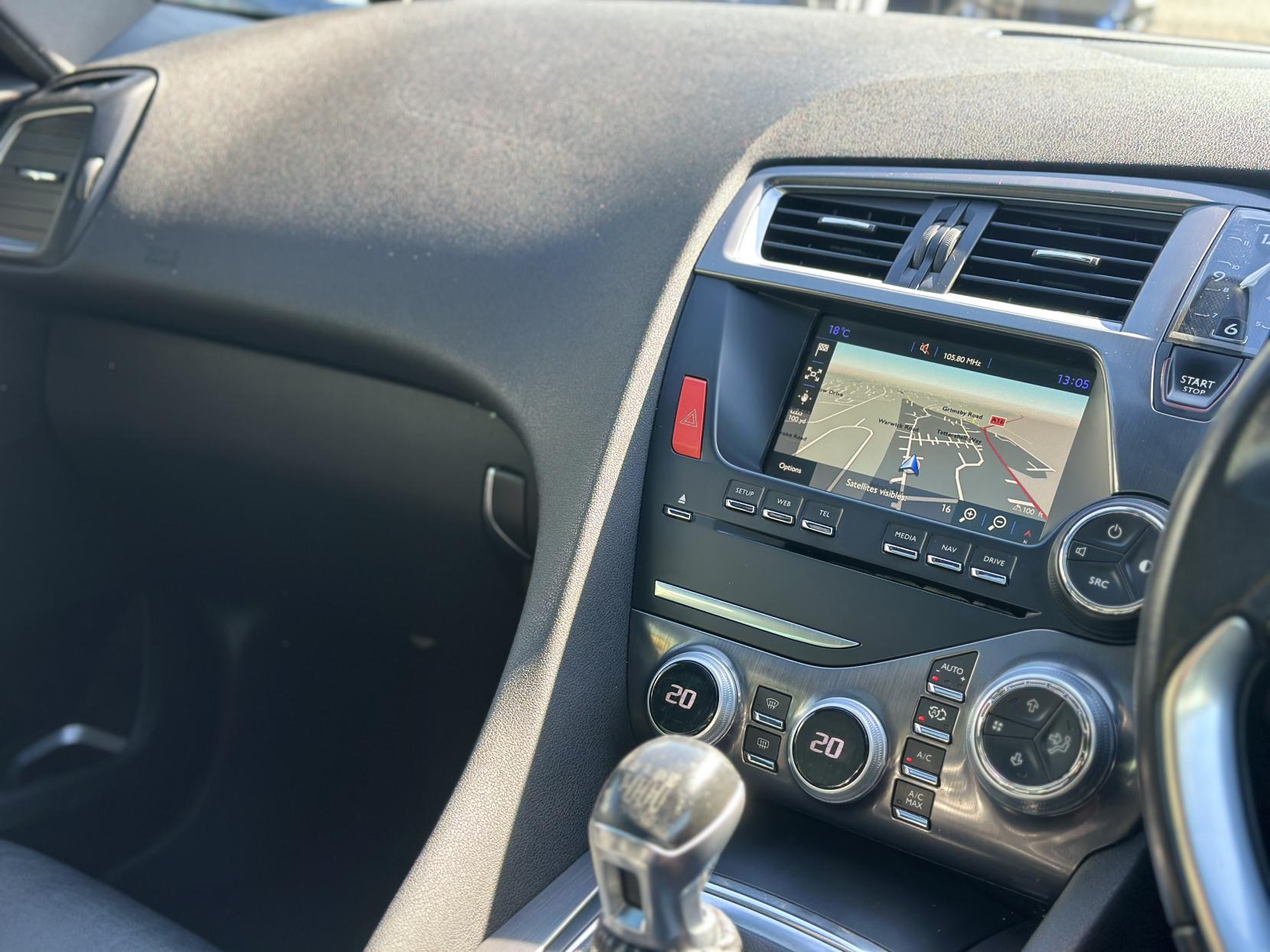 DS AUTOMOBILES DS 5 1.6 BlueHDi Elegance Hatchback 5dr Diesel Manual Euro 6 (s/s) (120 ps)