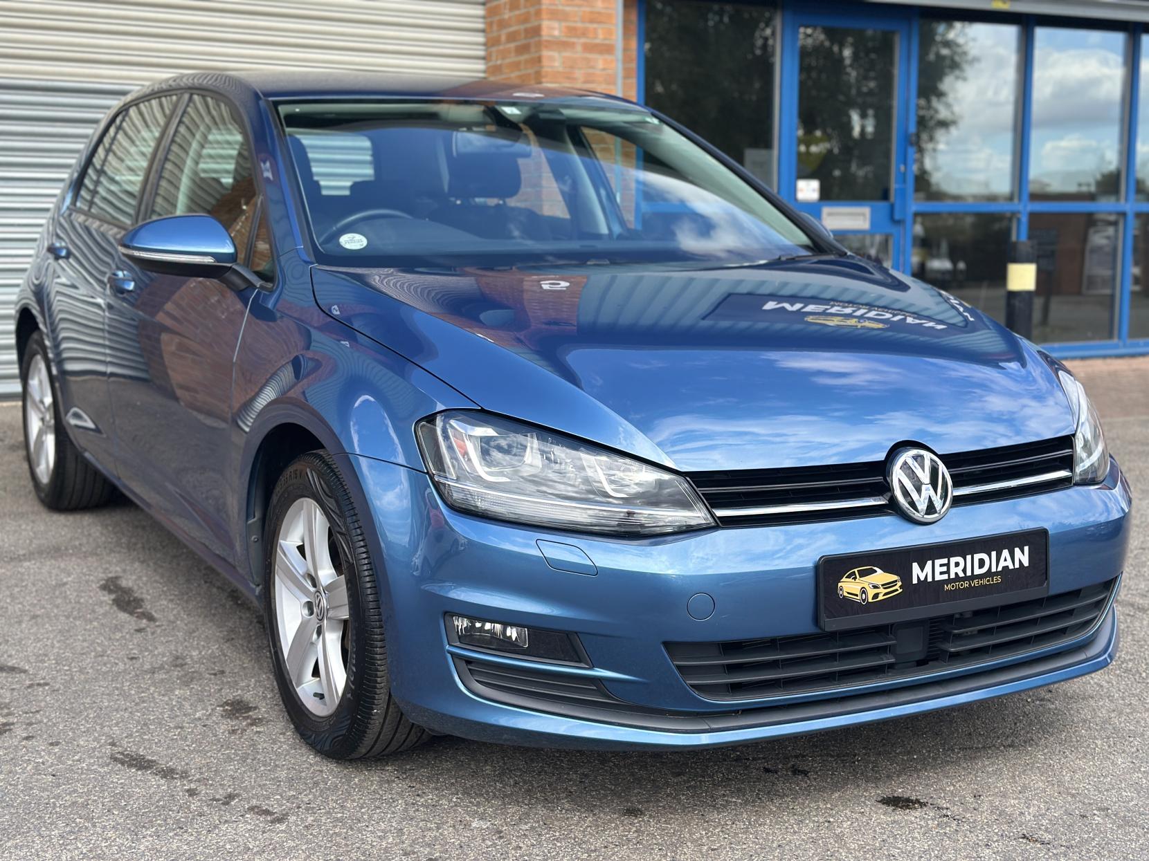 Volkswagen Golf 1.2 TSI BlueMotion Tech S Hatchback 5dr Petrol DSG Euro 5 (s/s) (105 ps)
