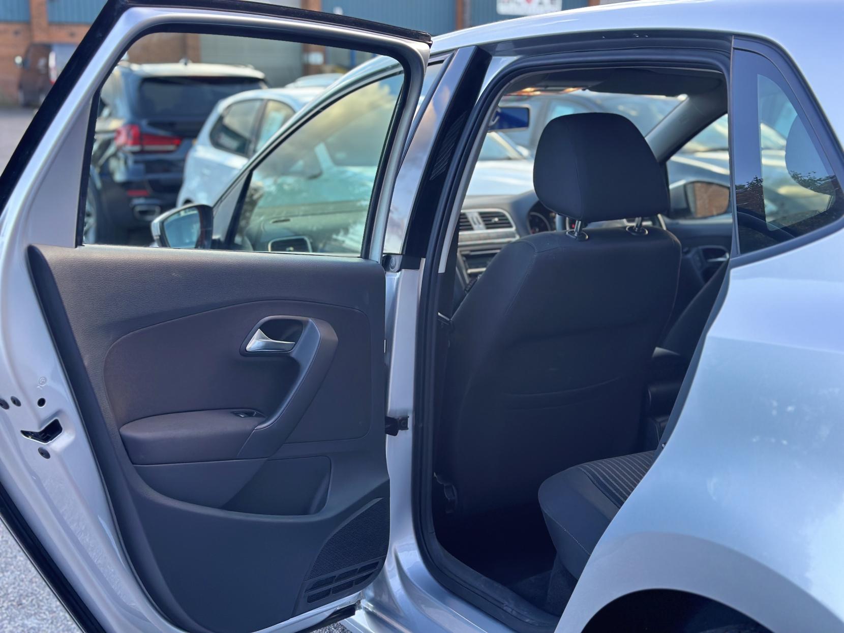 Volkswagen Polo 1.2 Hatchback (2009 - 2014)