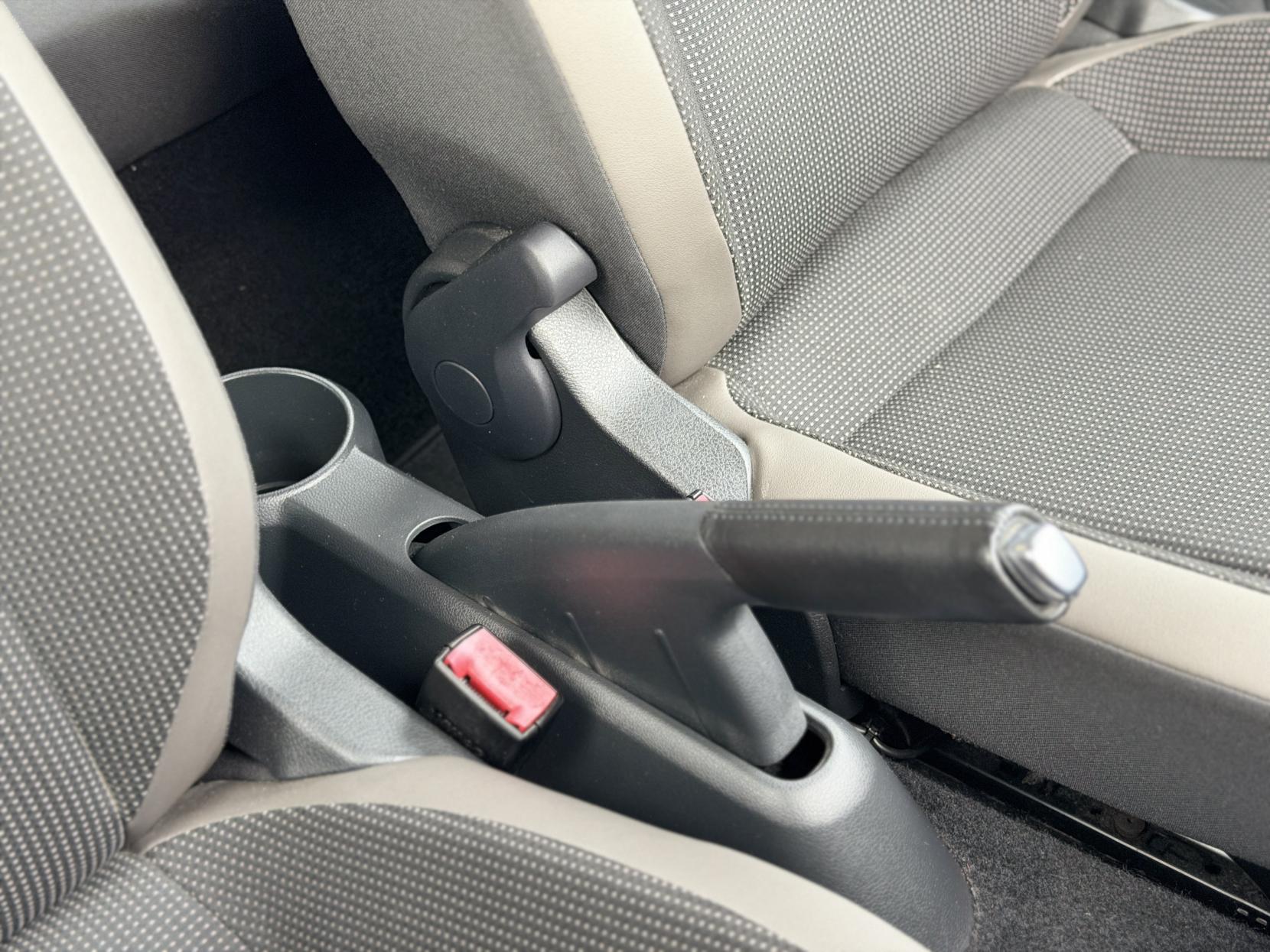 Volkswagen up! 1.0 High up! Hatchback 5dr Petrol ASG Euro 6 (75 ps)