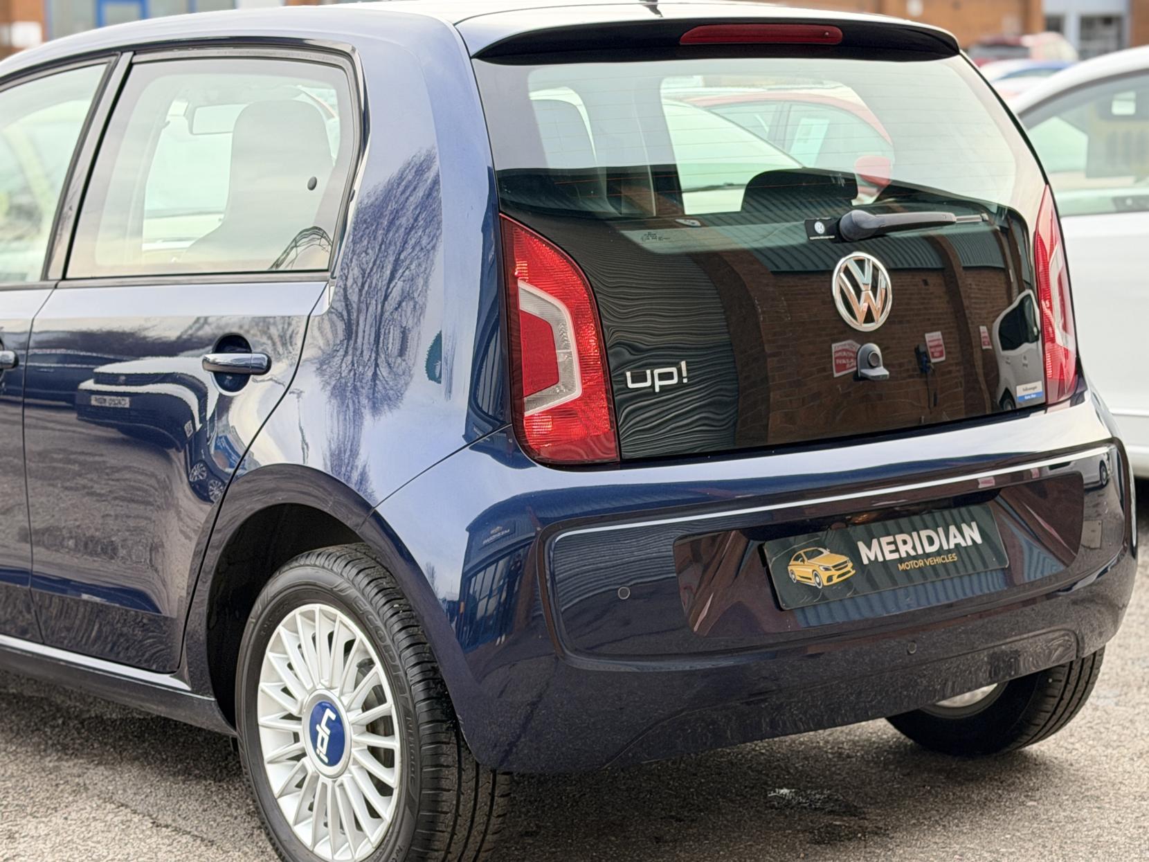 Volkswagen up! 1.0 High up! Hatchback 5dr Petrol ASG Euro 6 (75 ps)